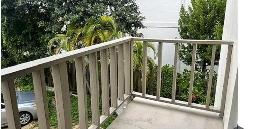 3222 Marine Drive