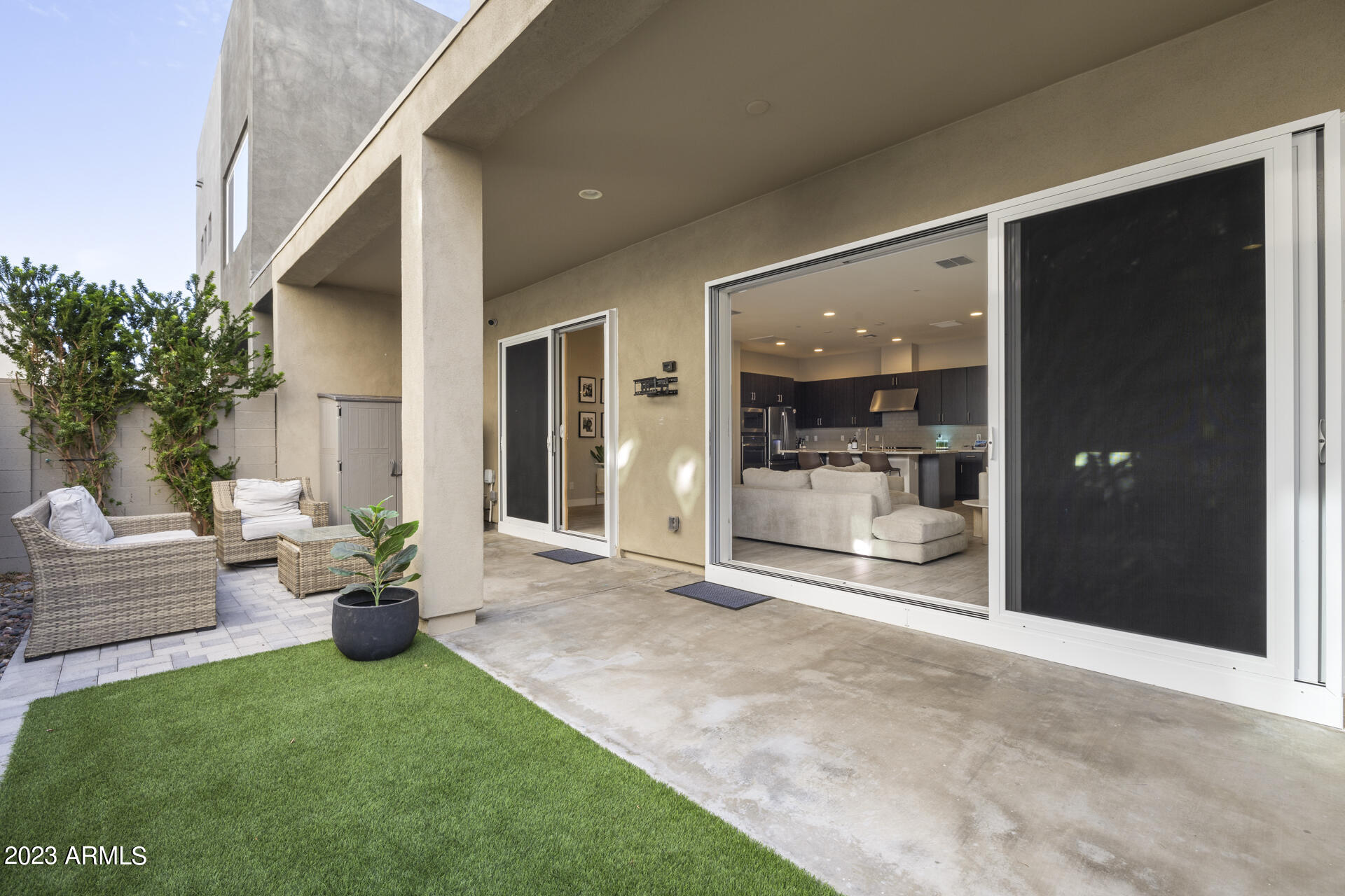 6832 E LYRA Drive