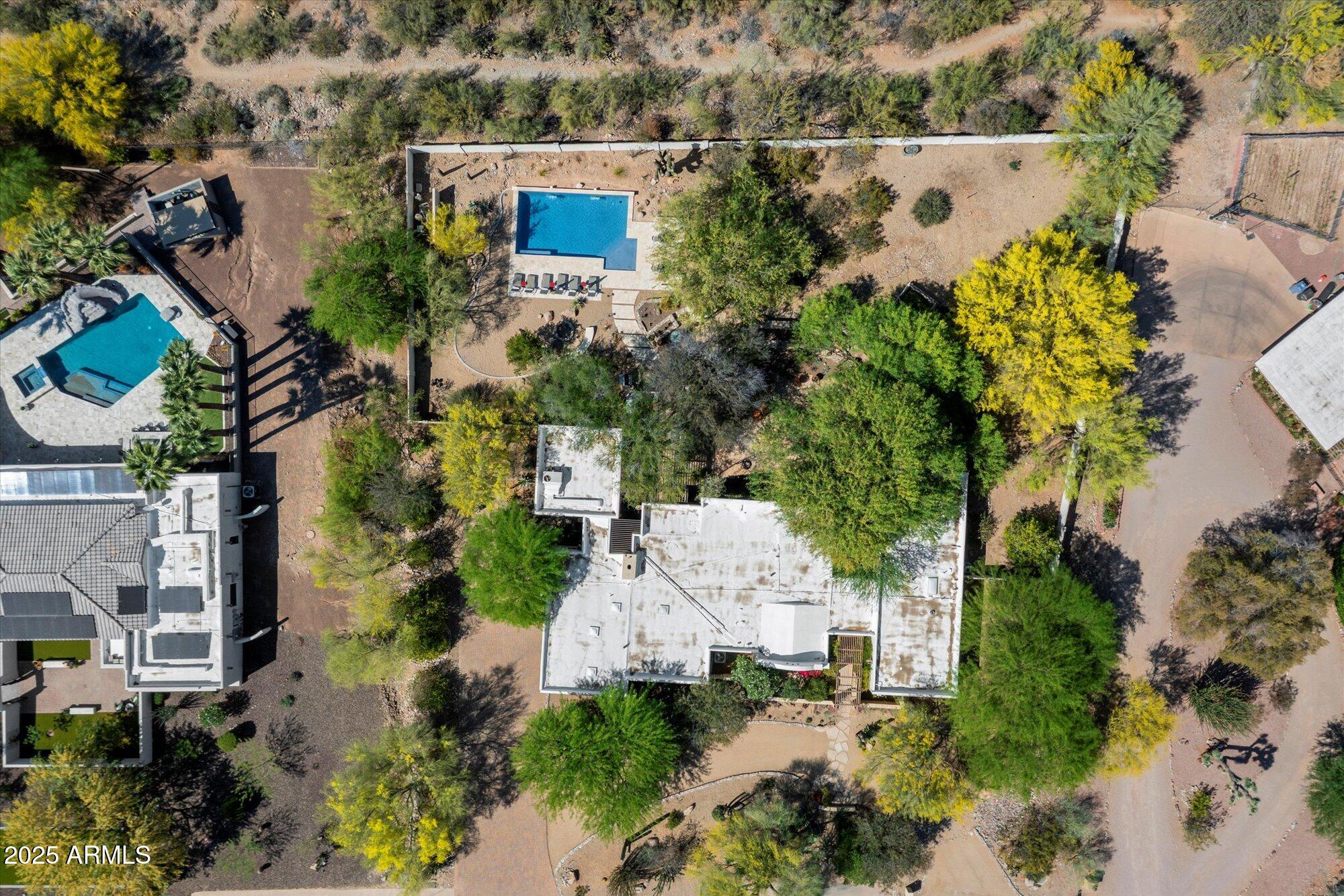 4646 E SHADOW ROCK Road