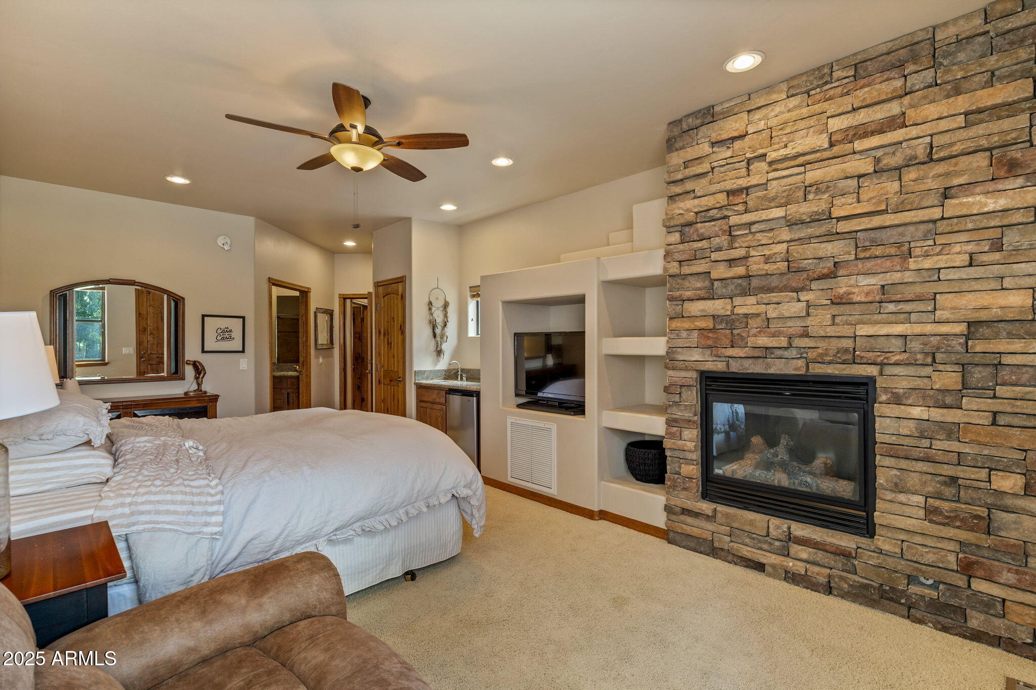 3600 W TORREON Court