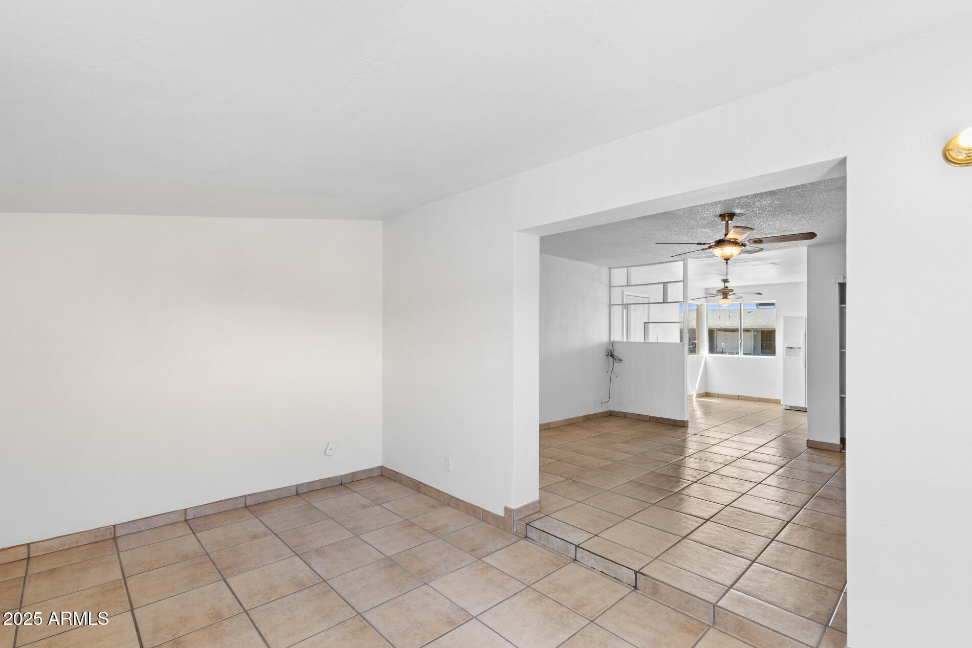 2230 E CHIPMAN Road, Phoenix