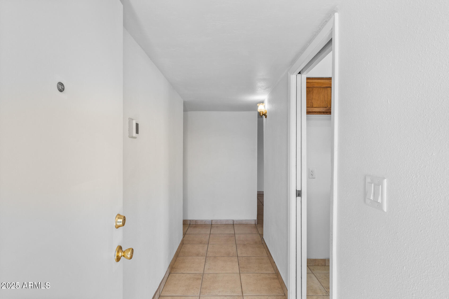 2230 E CHIPMAN Road, Phoenix