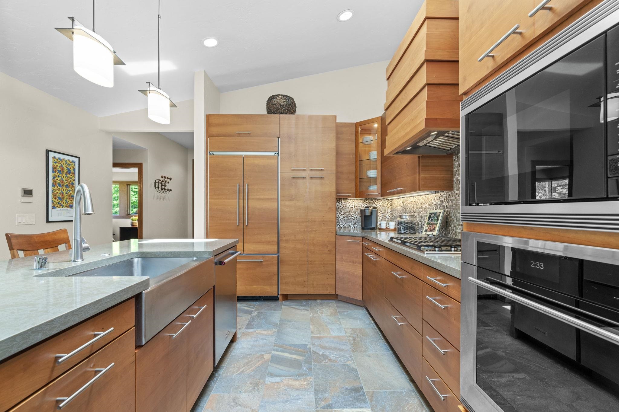 108 Aspen Glen Drive