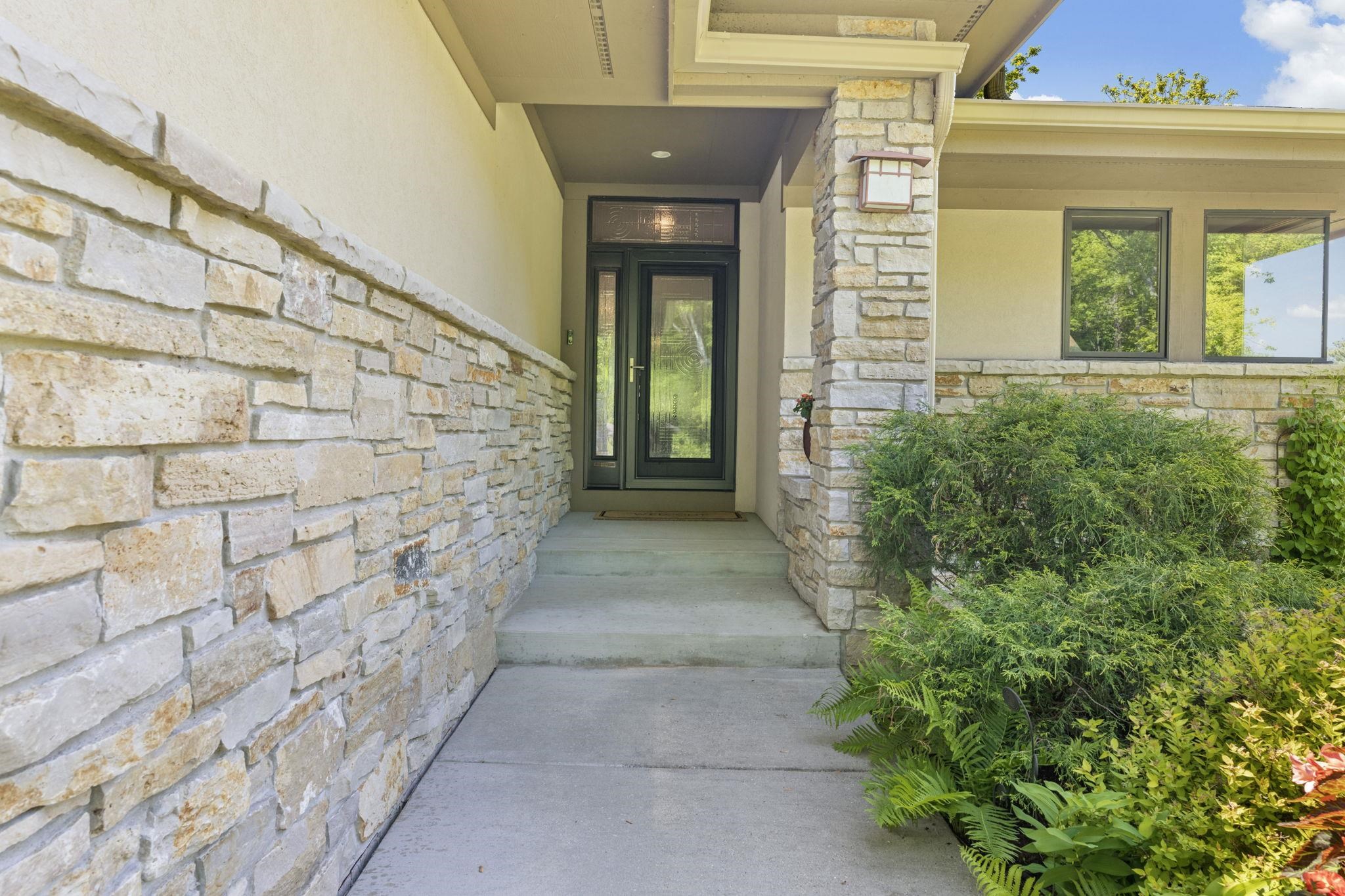 108 Aspen Glen Drive