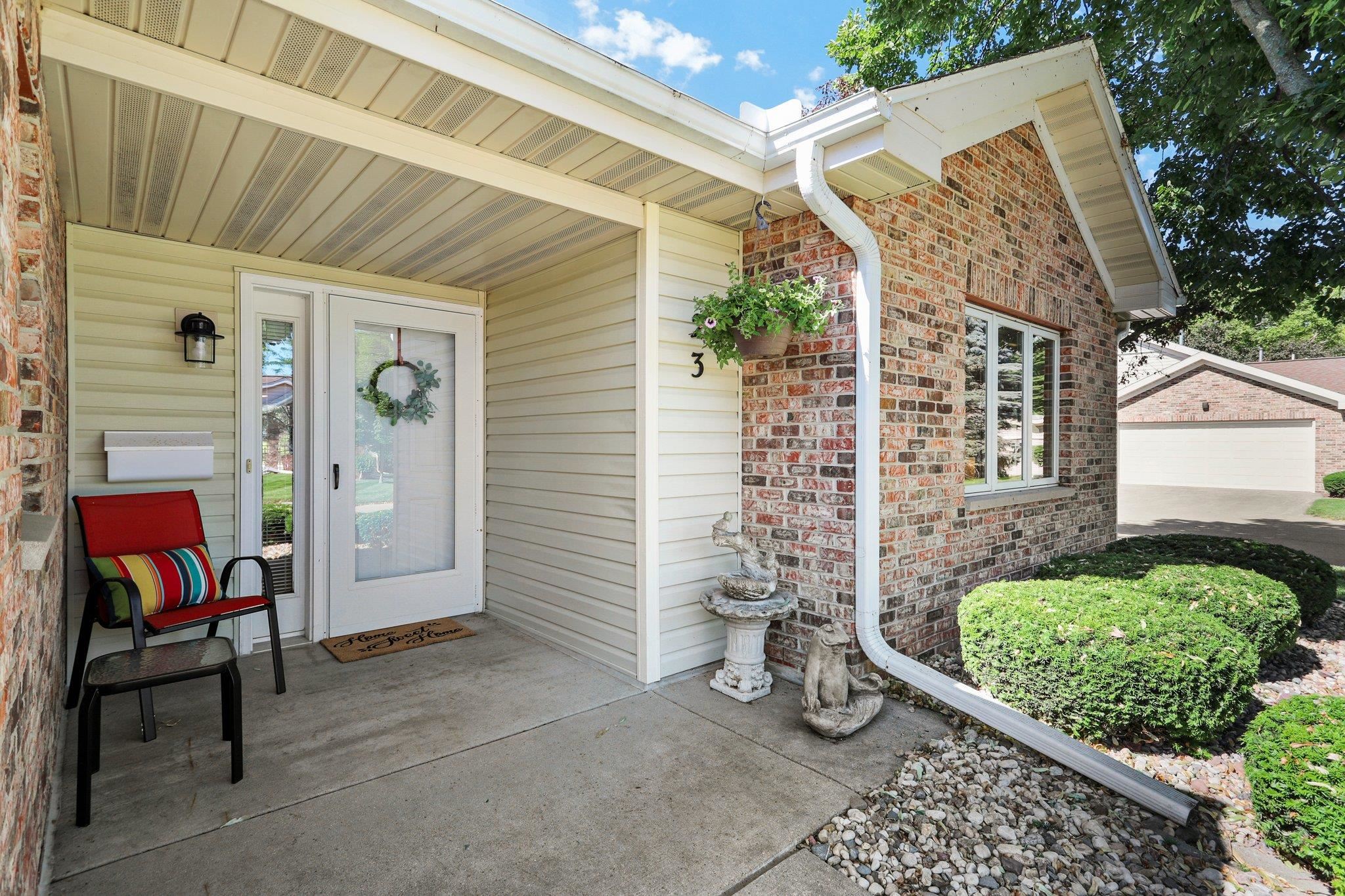 23 Saukdale Trail