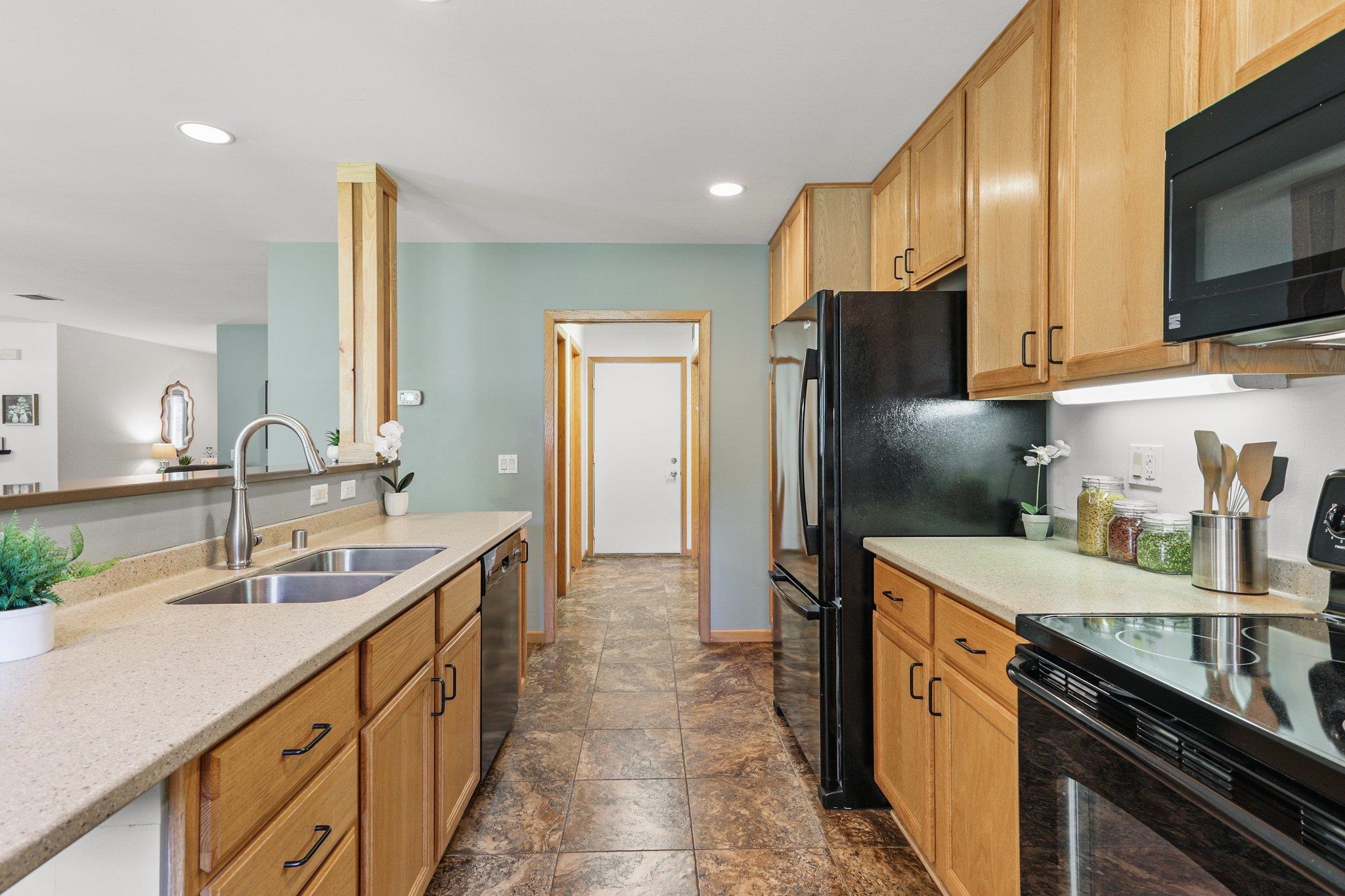 23 Saukdale Trail
