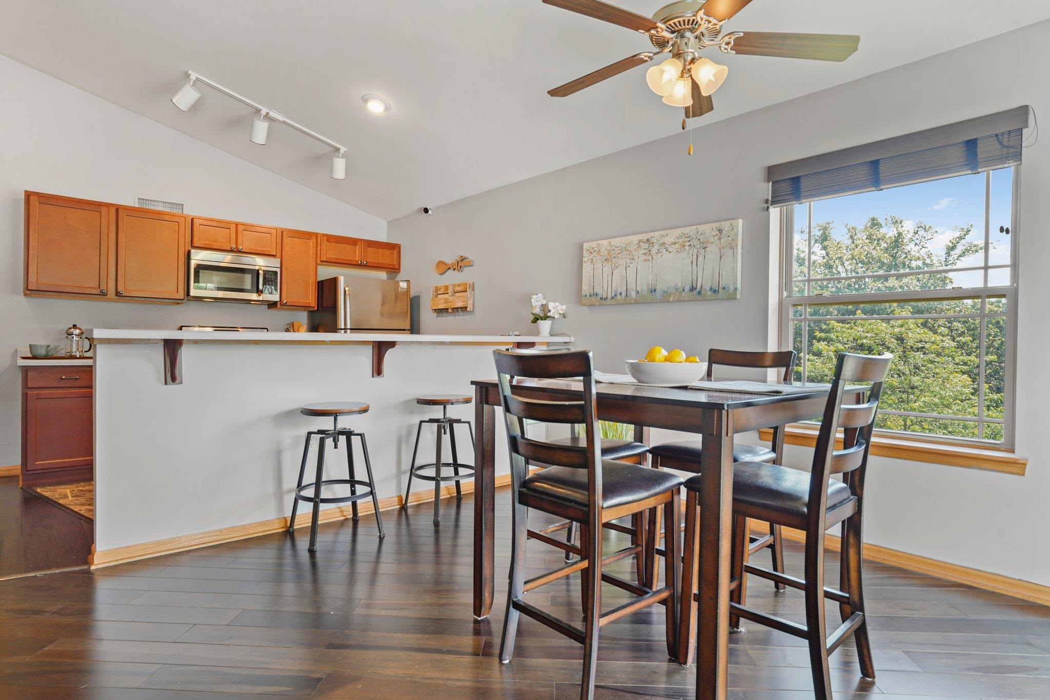 2832 Pleasant View Road 202