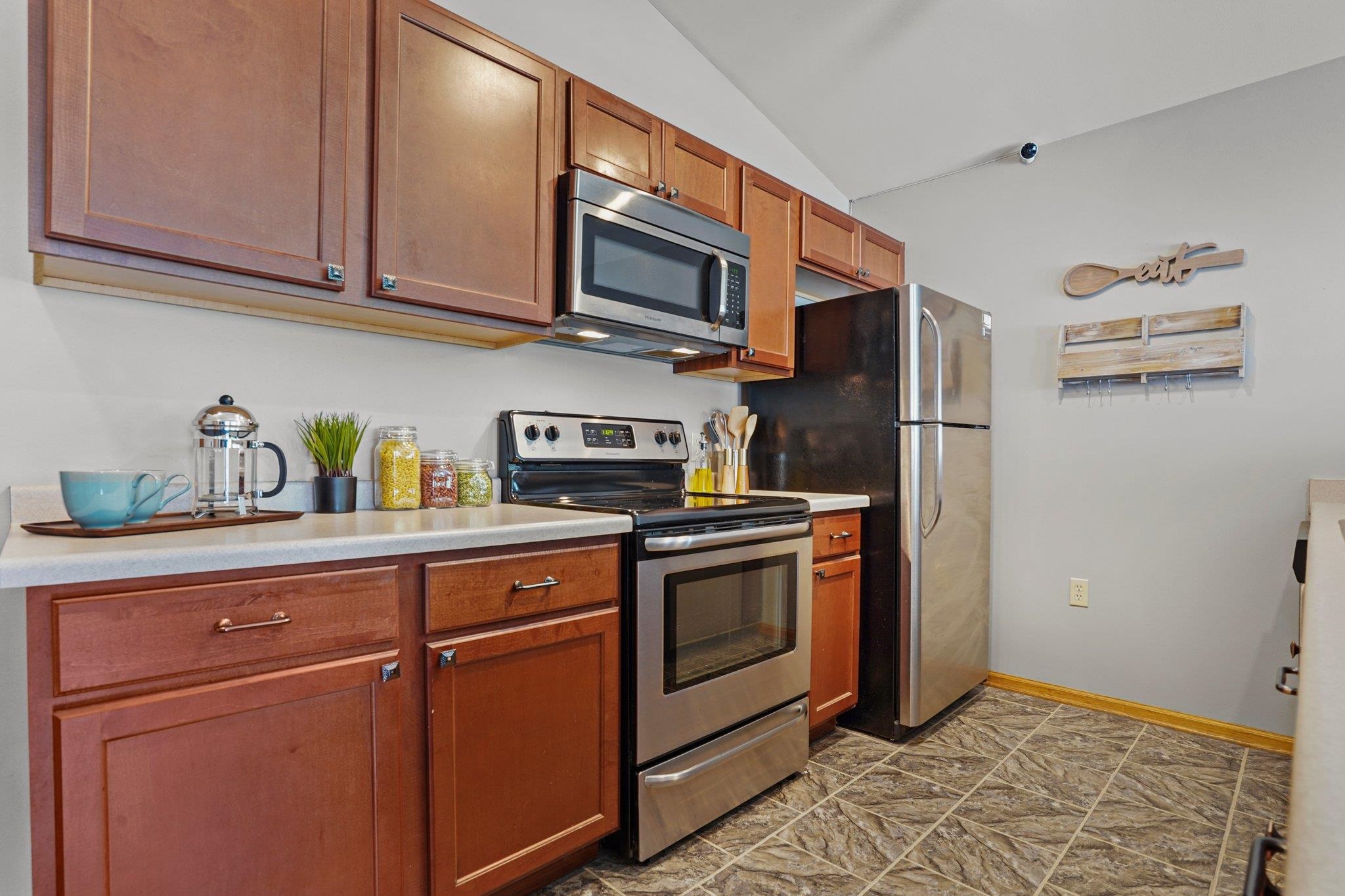 2832 Pleasant View Road 202