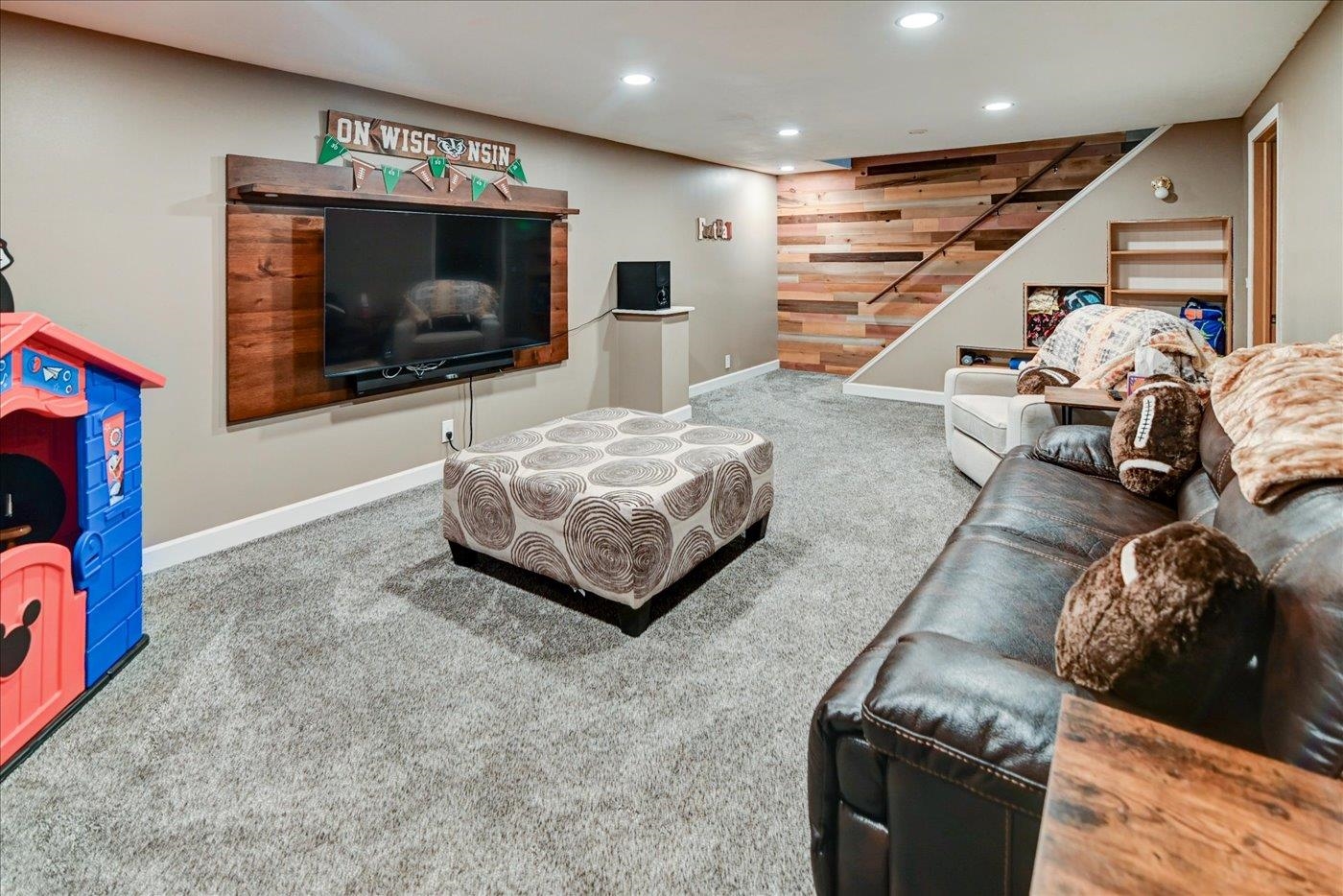 209 Bentwood Drive