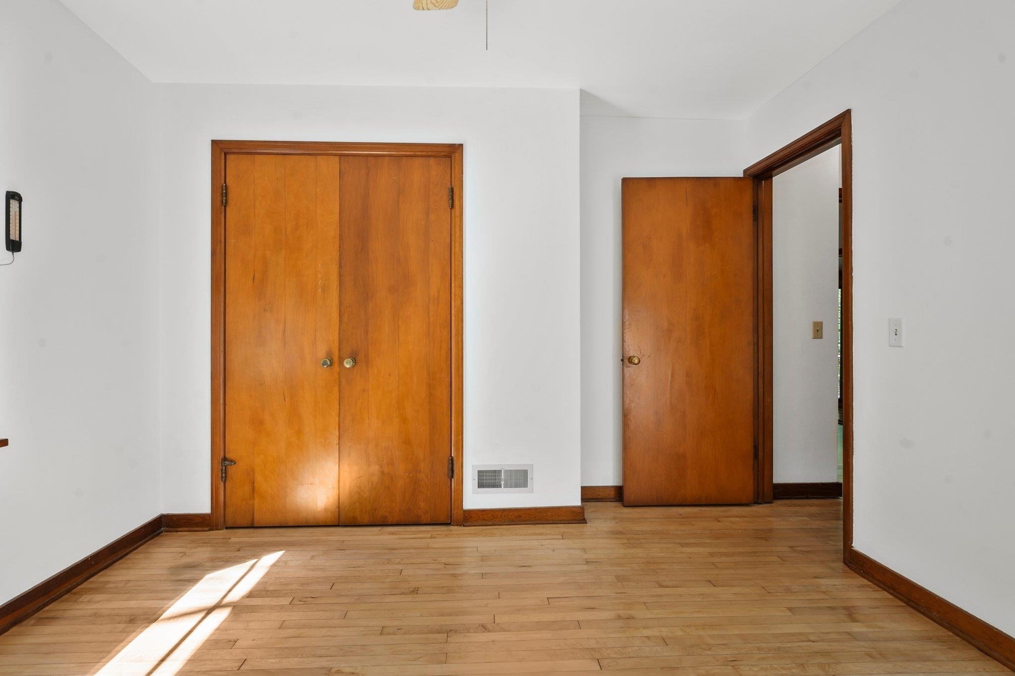 2538 Marshall Parkway