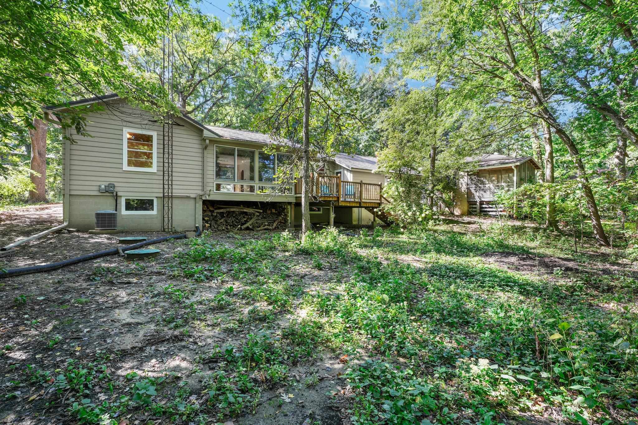 2538 Marshall Parkway