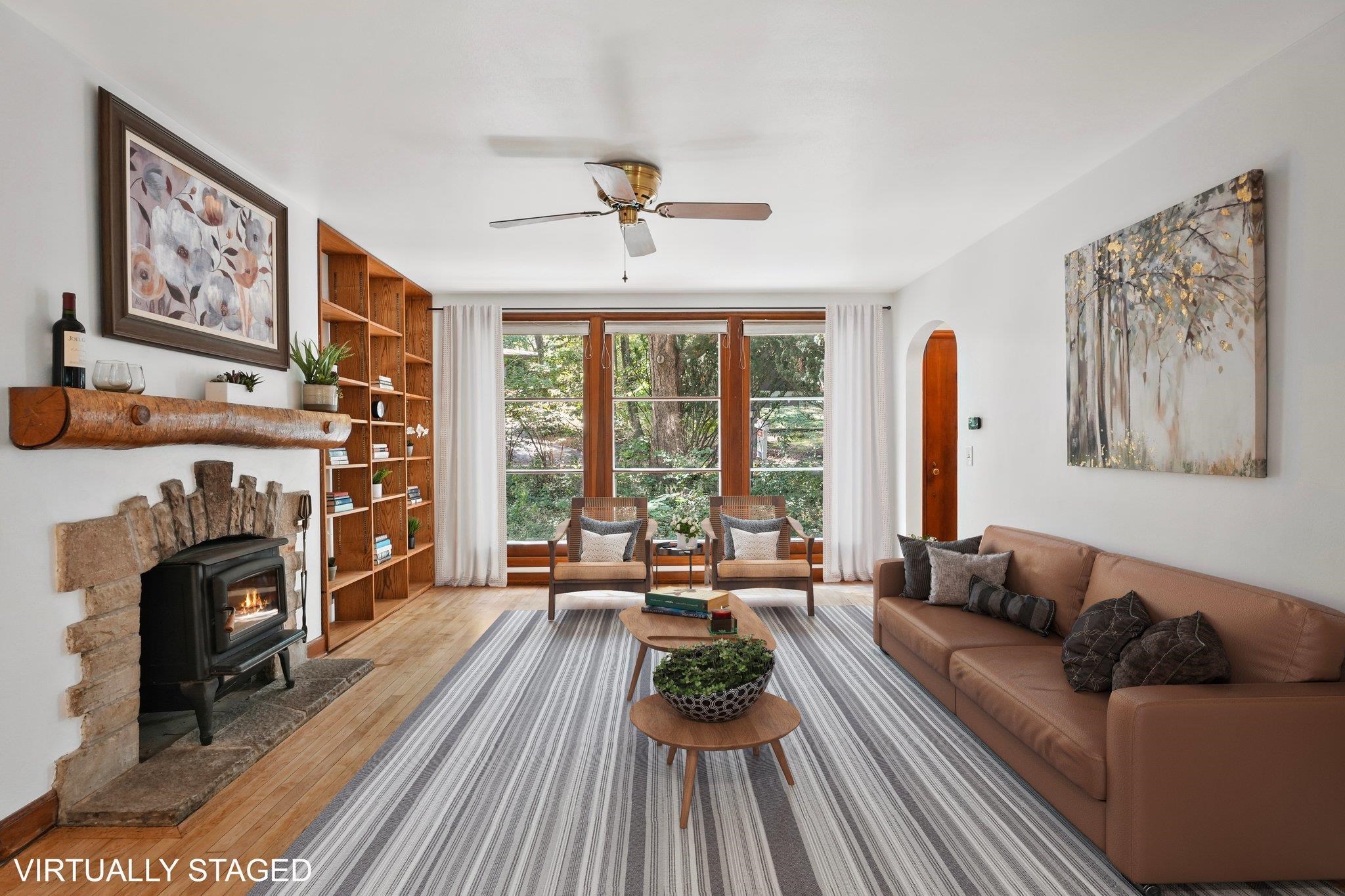 2538 Marshall Parkway