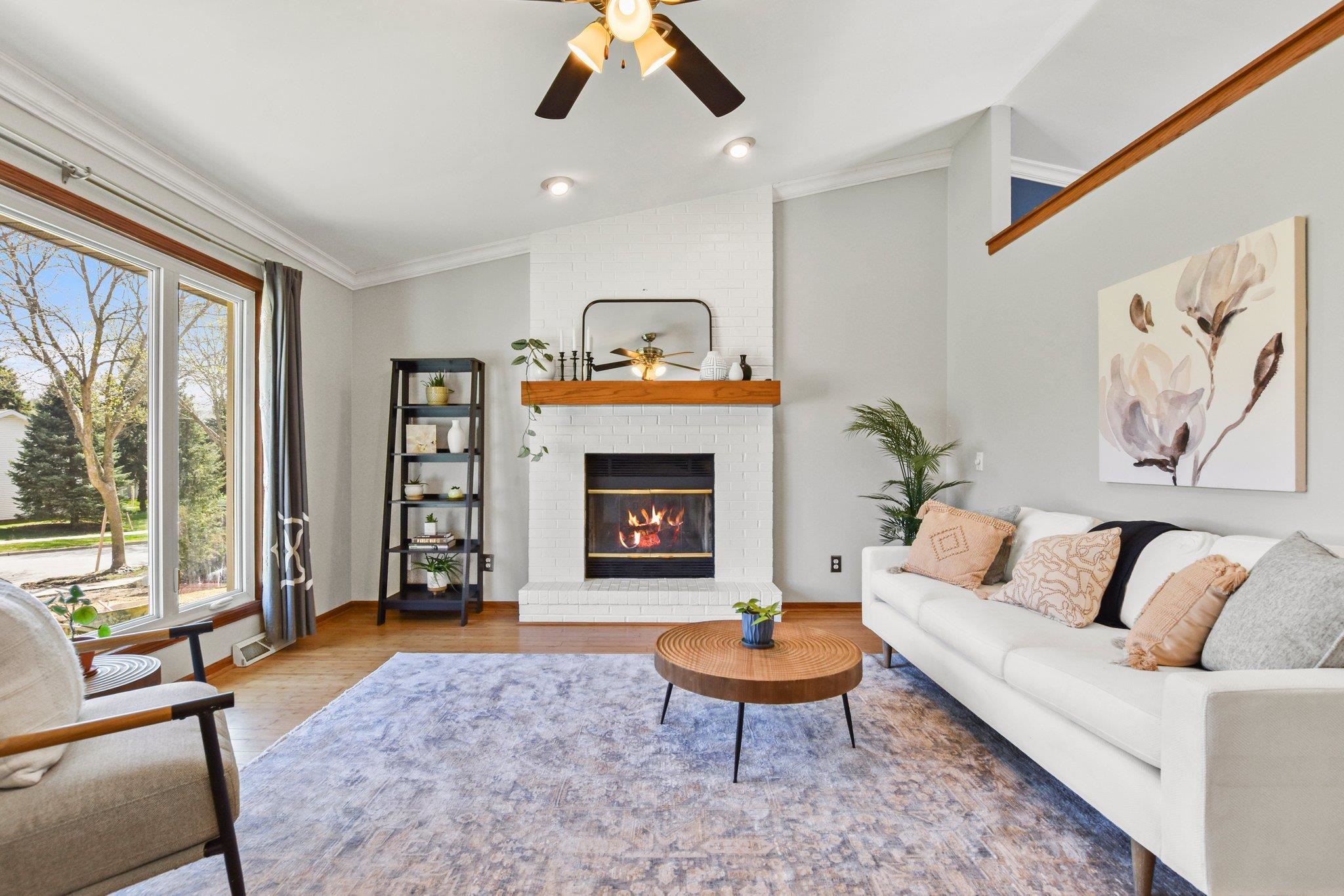 7301 Gladstone Drive
