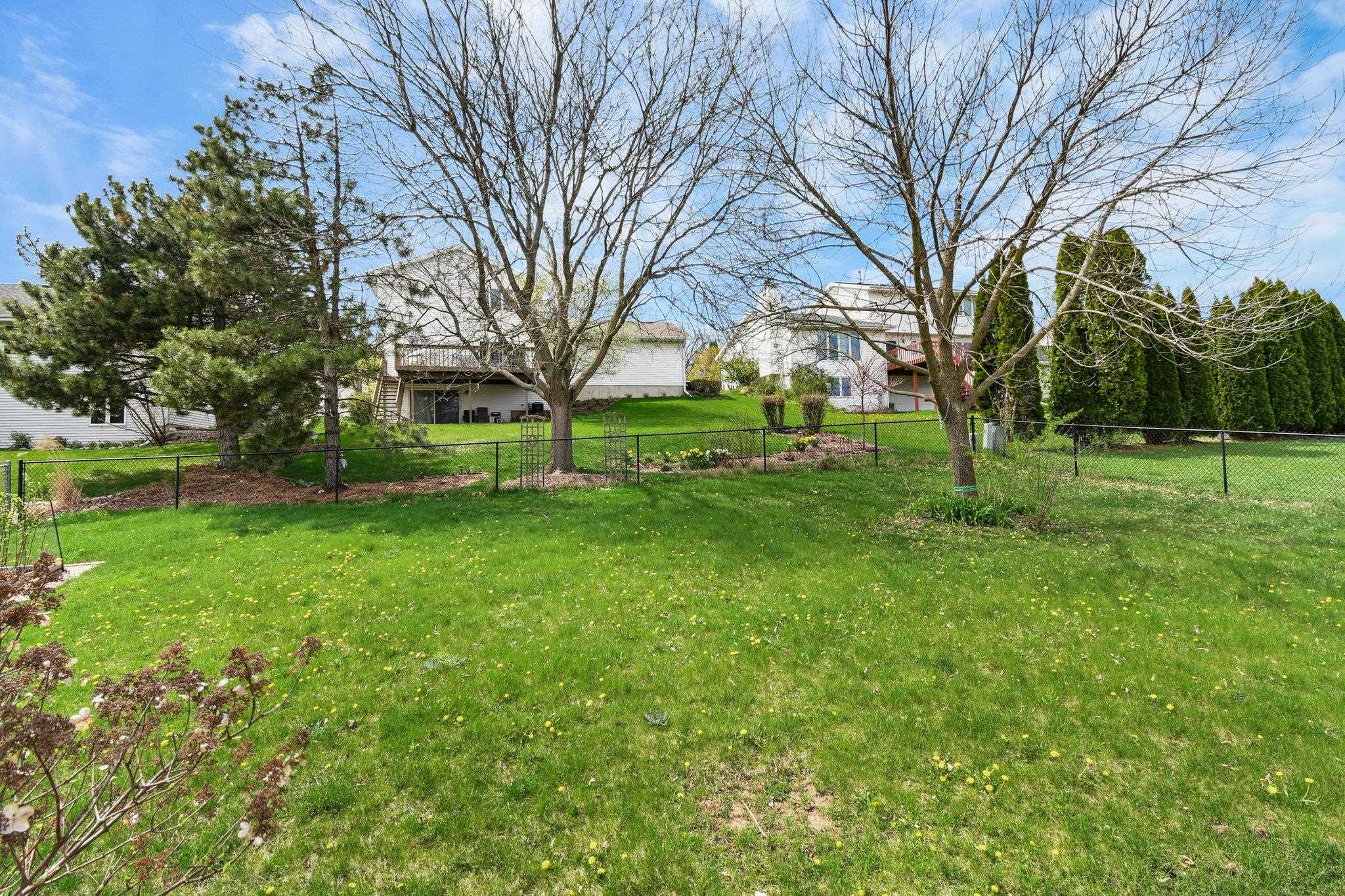 7301 Gladstone Drive