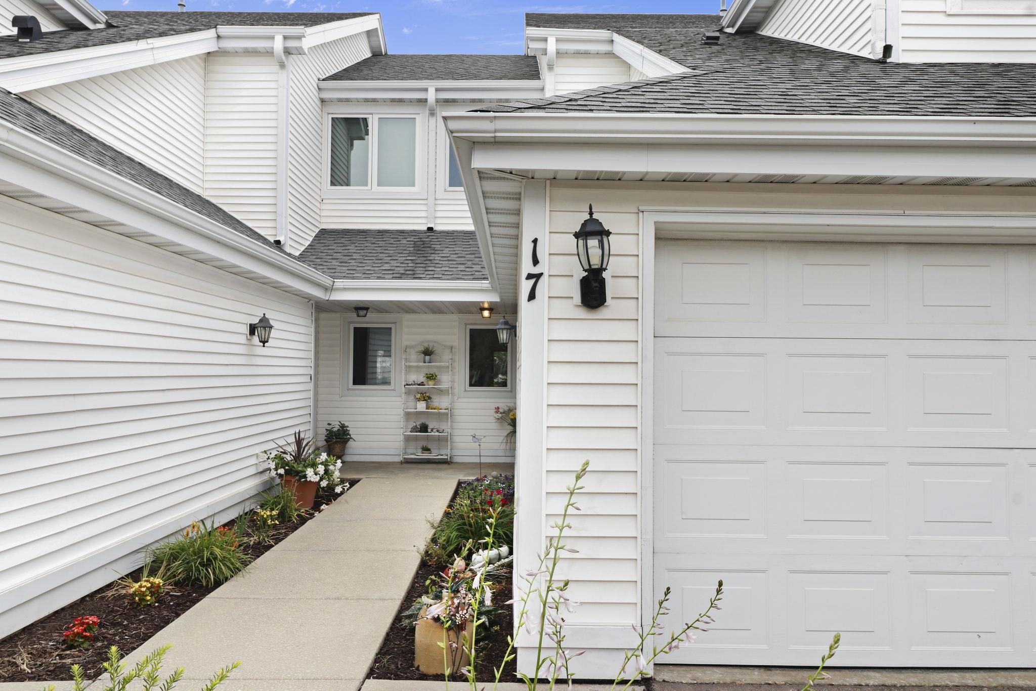 17 Springfield Court