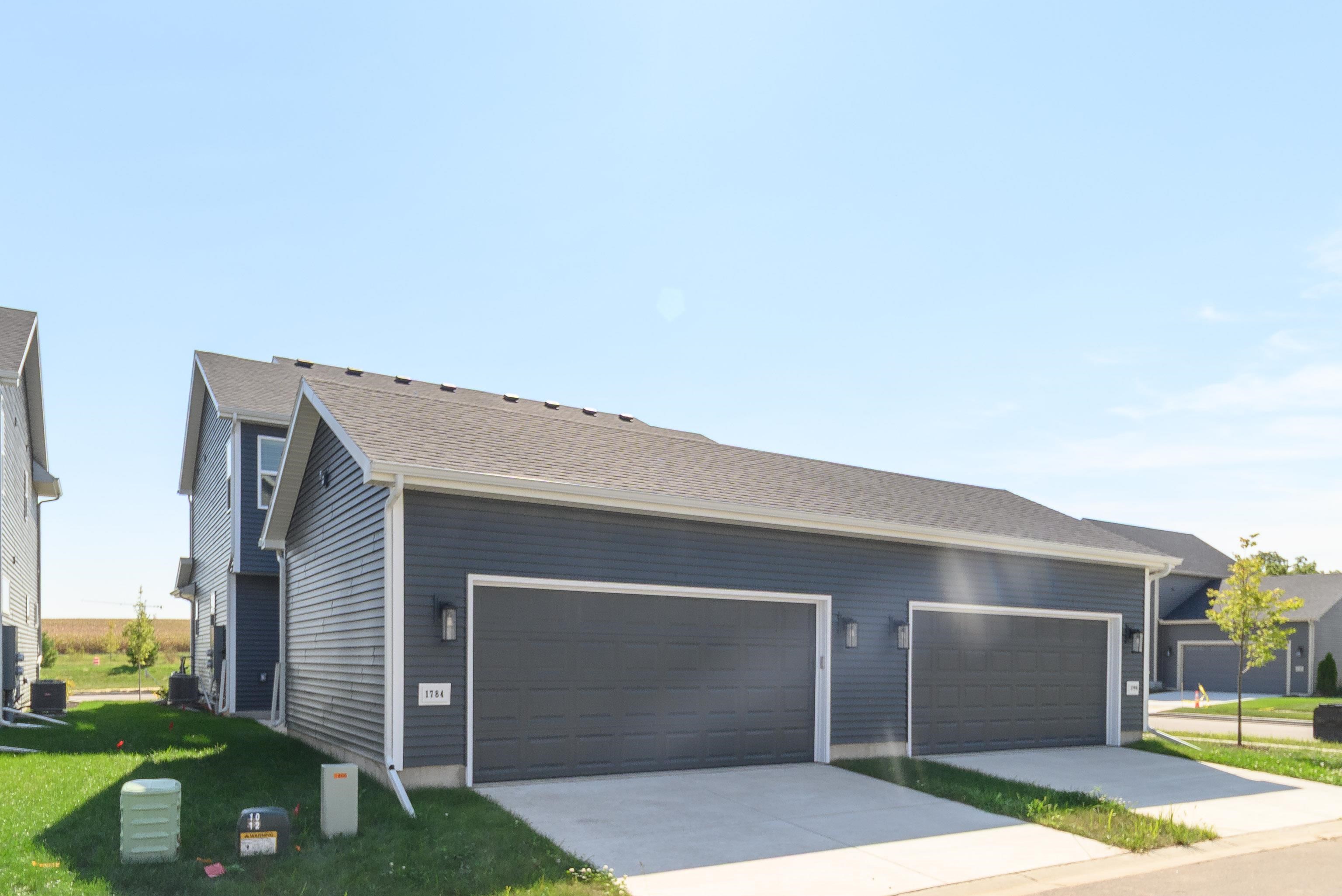 1784 Happy Trails Road