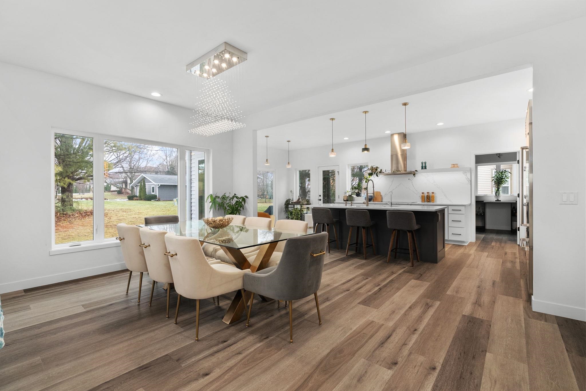 1119 Red Rock Lane