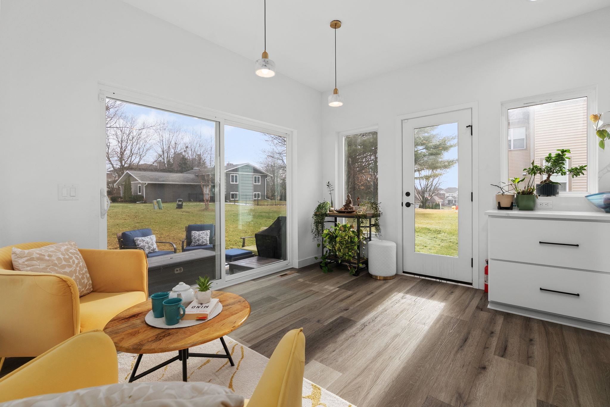 1119 Red Rock Lane