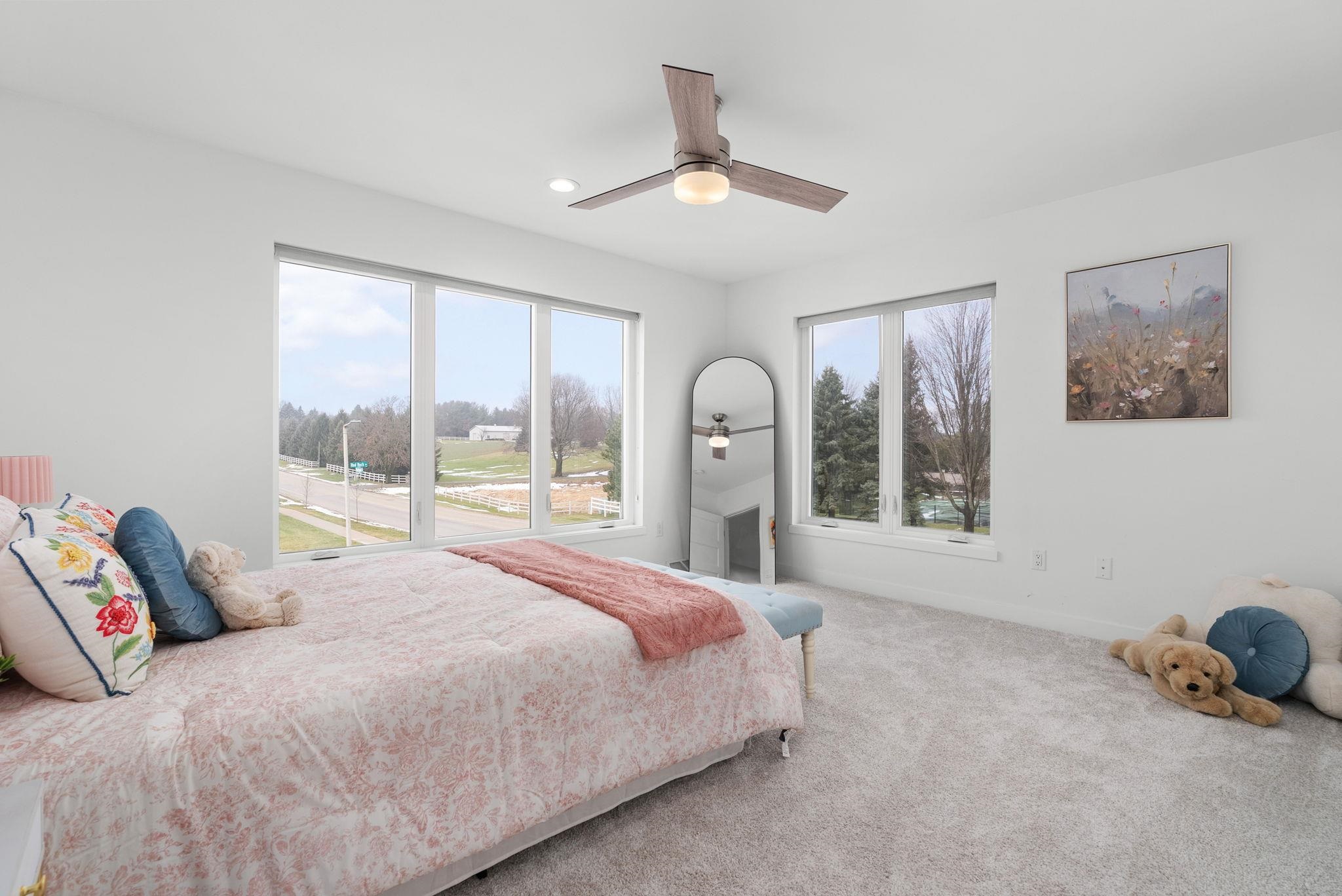 1119 Red Rock Lane