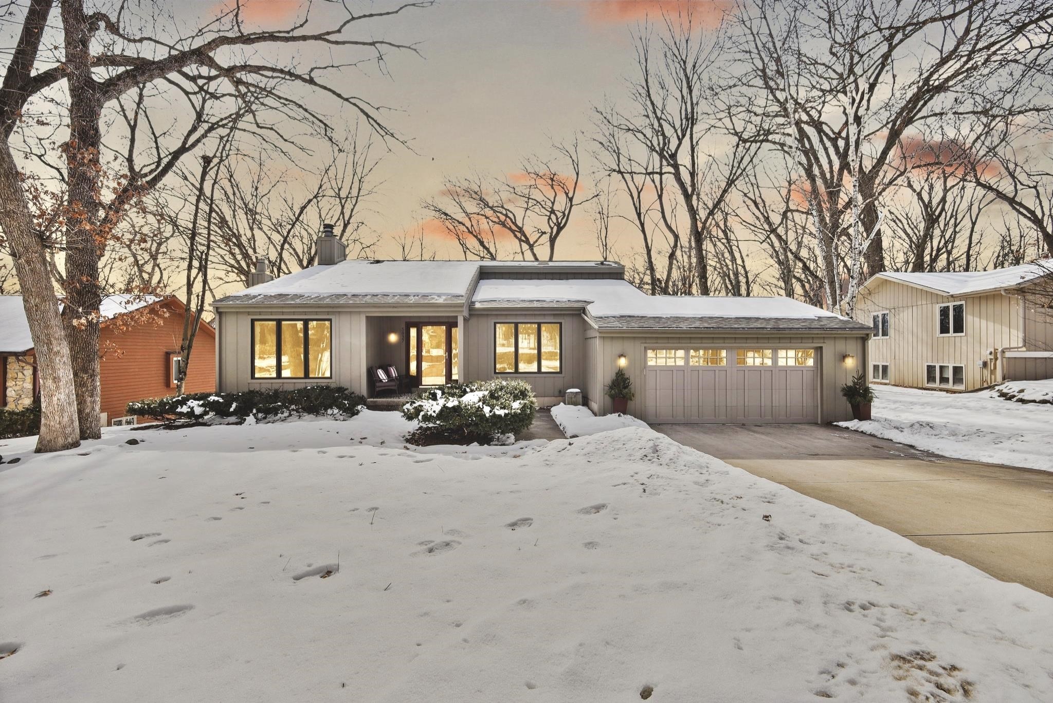 5837 Woods Edge Road
