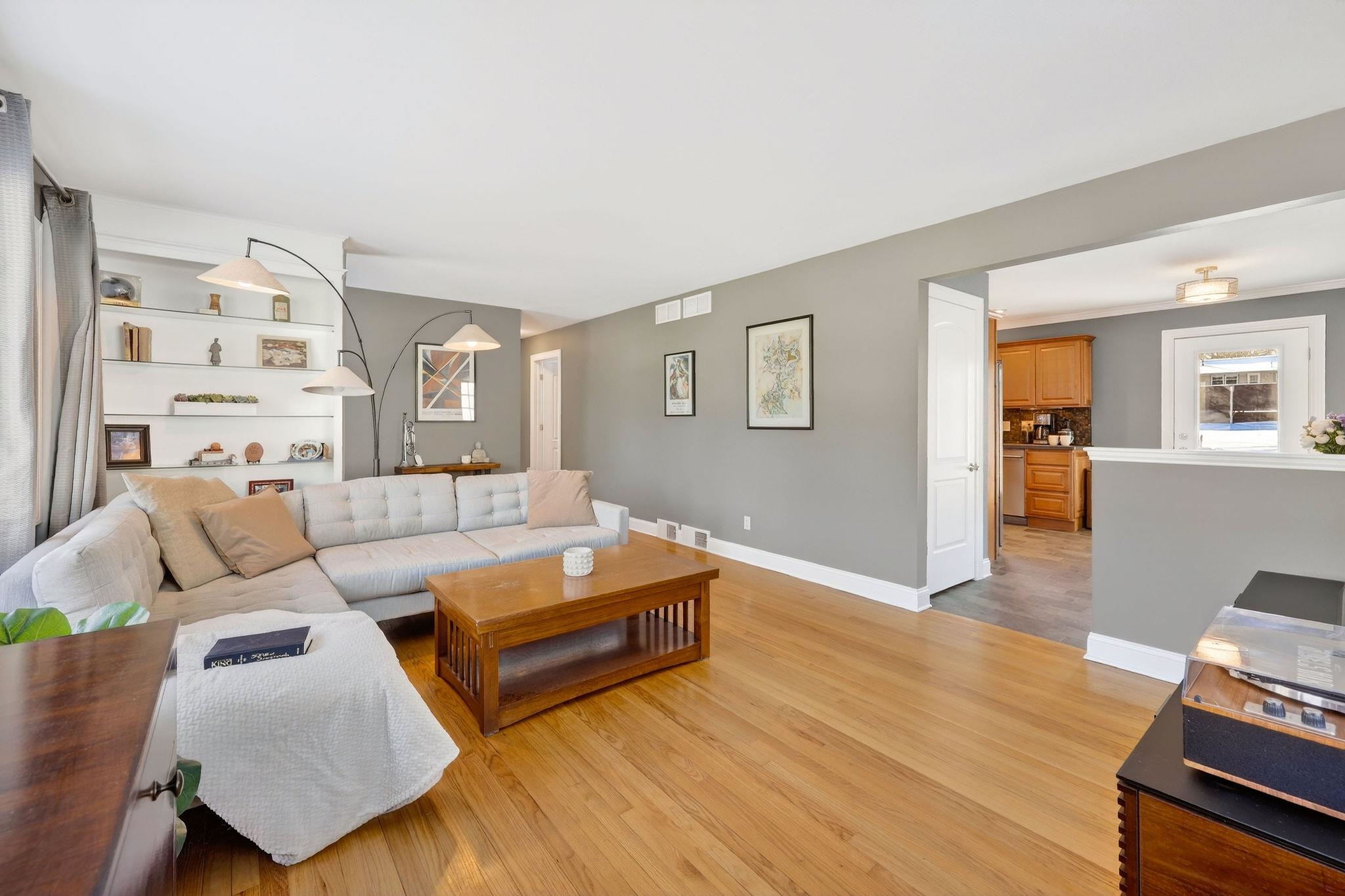 1606 Ellen Avenue