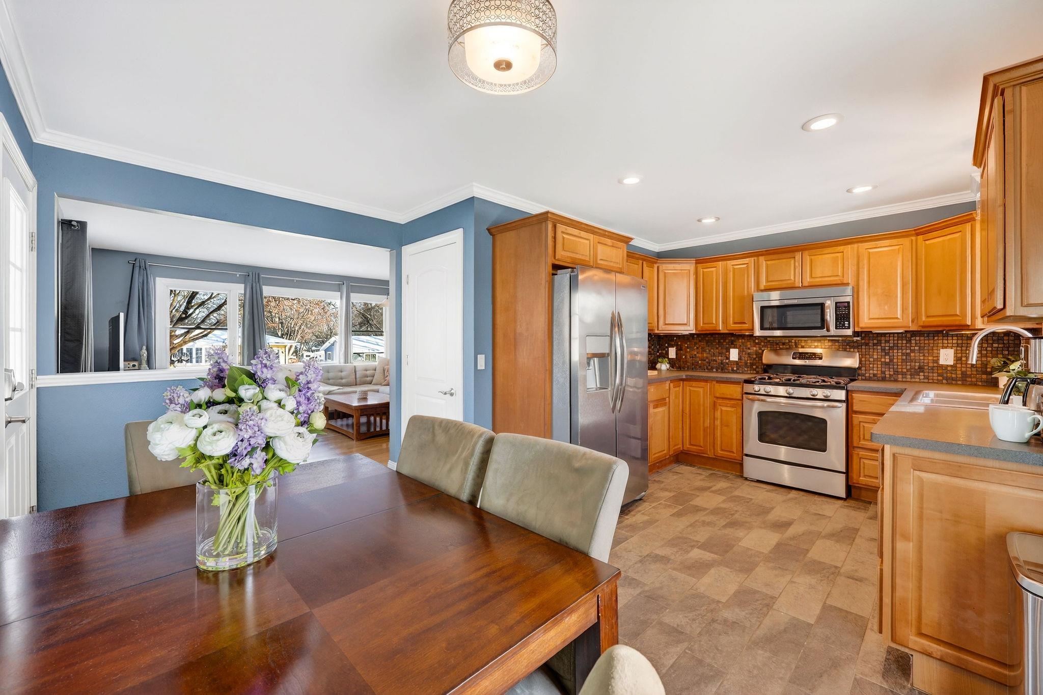 1606 Ellen Avenue