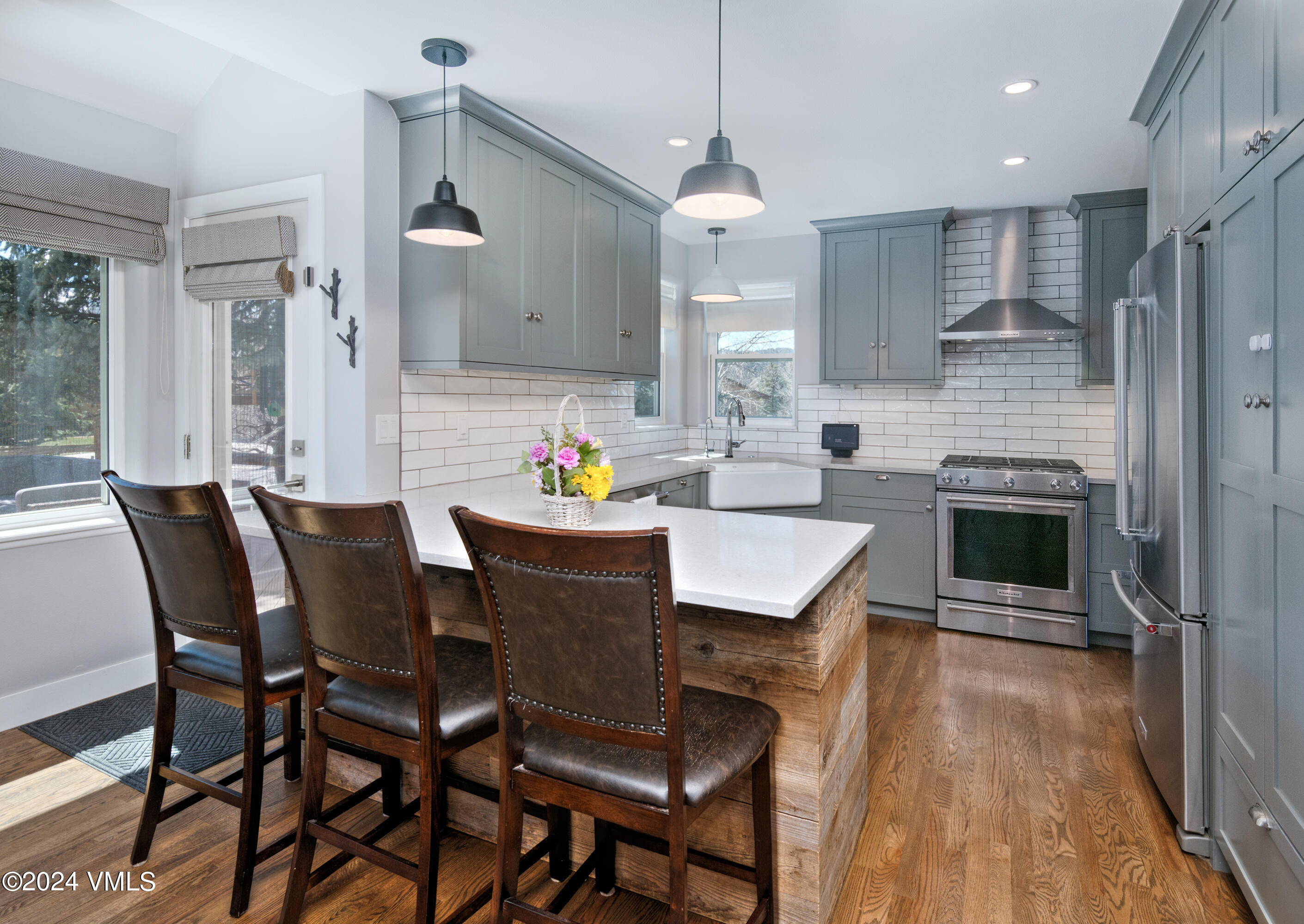 206 Golden Eagle Road