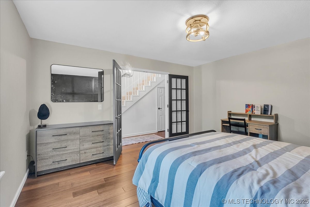 100 W Union Street