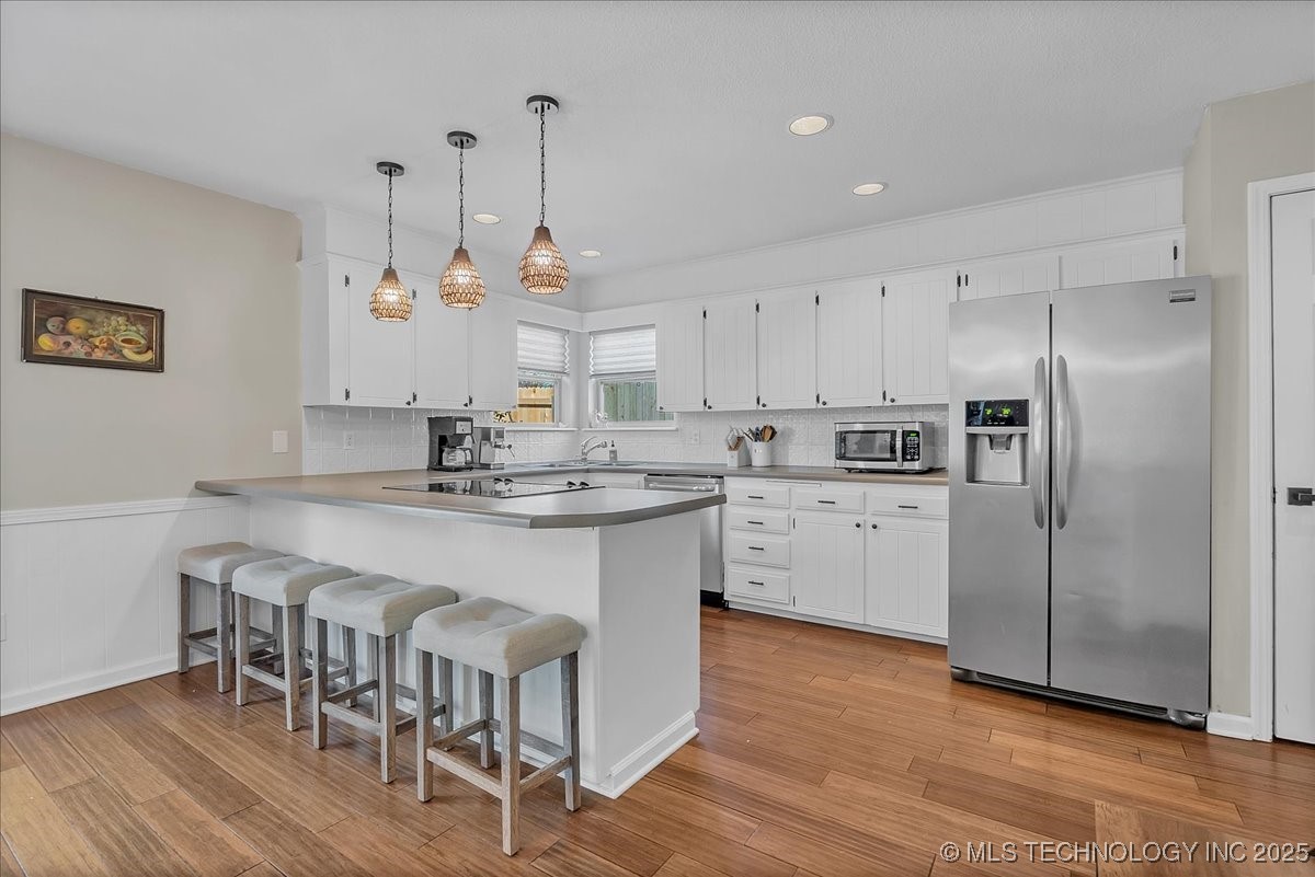 100 W Union Street