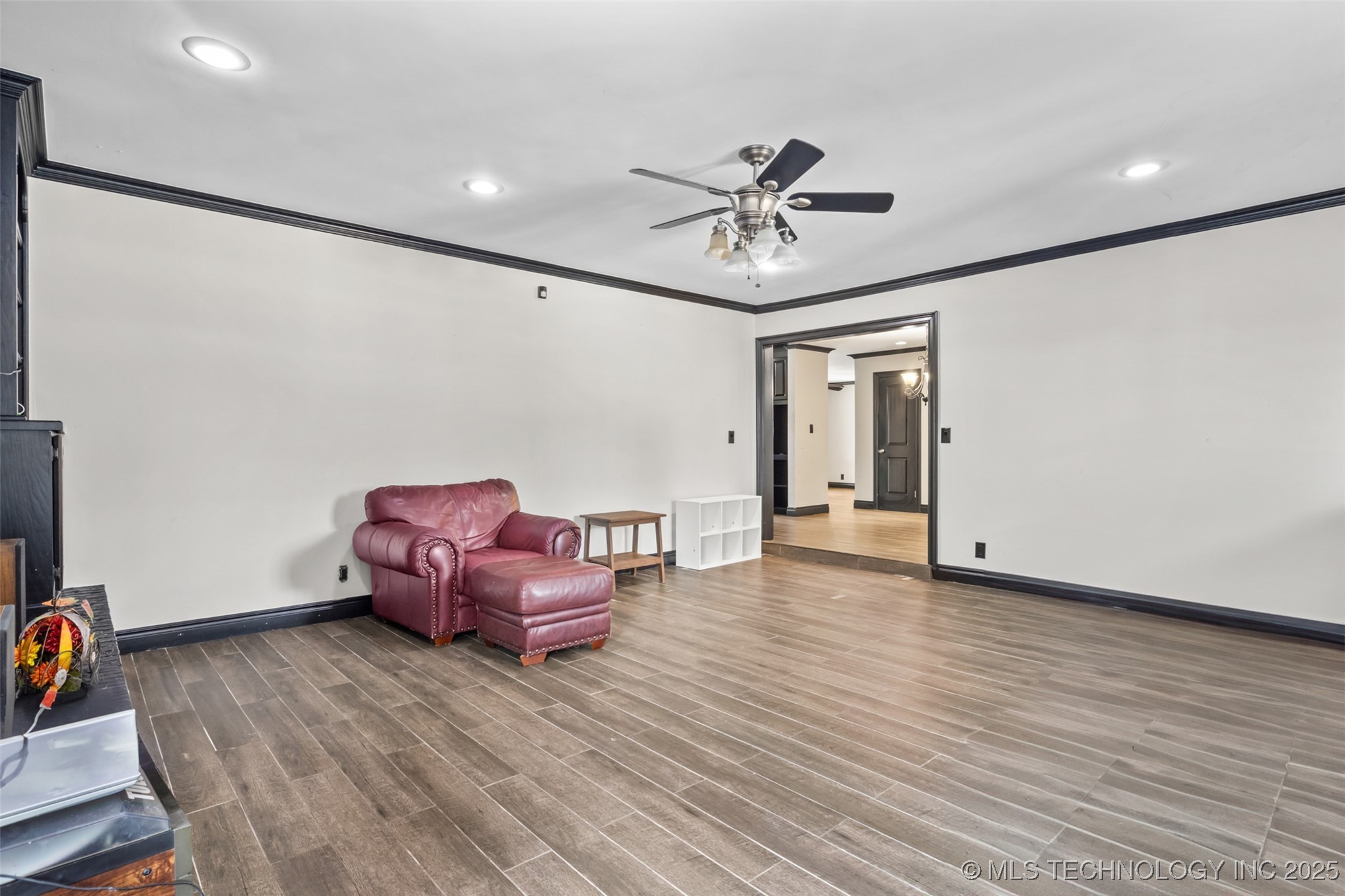 236 S 120th East Avenue
