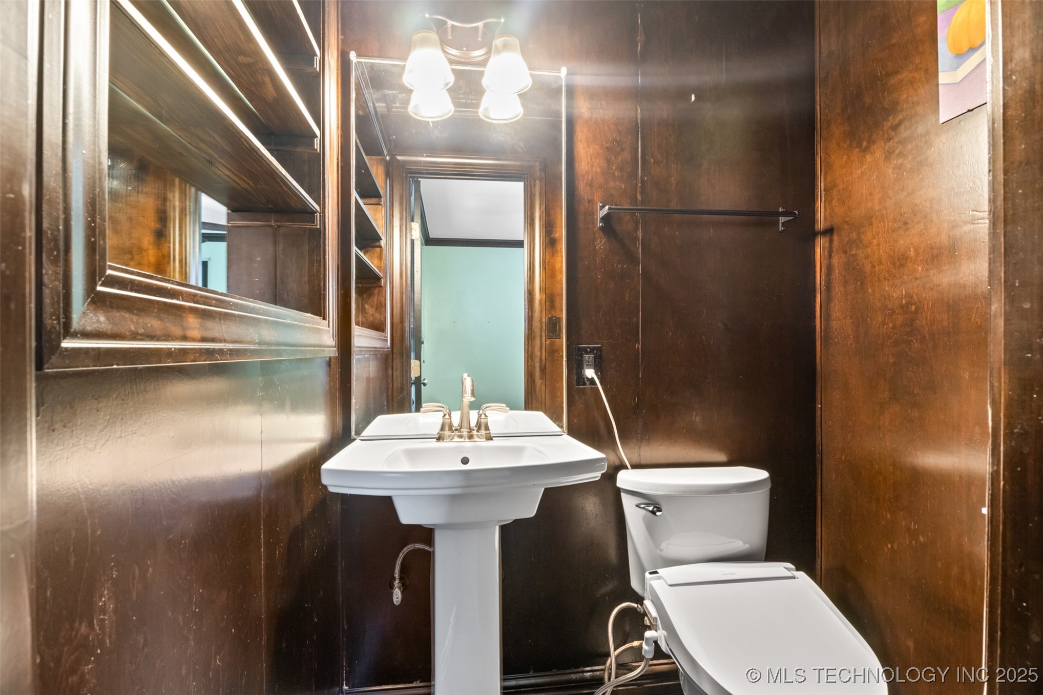 236 S 120th East Avenue