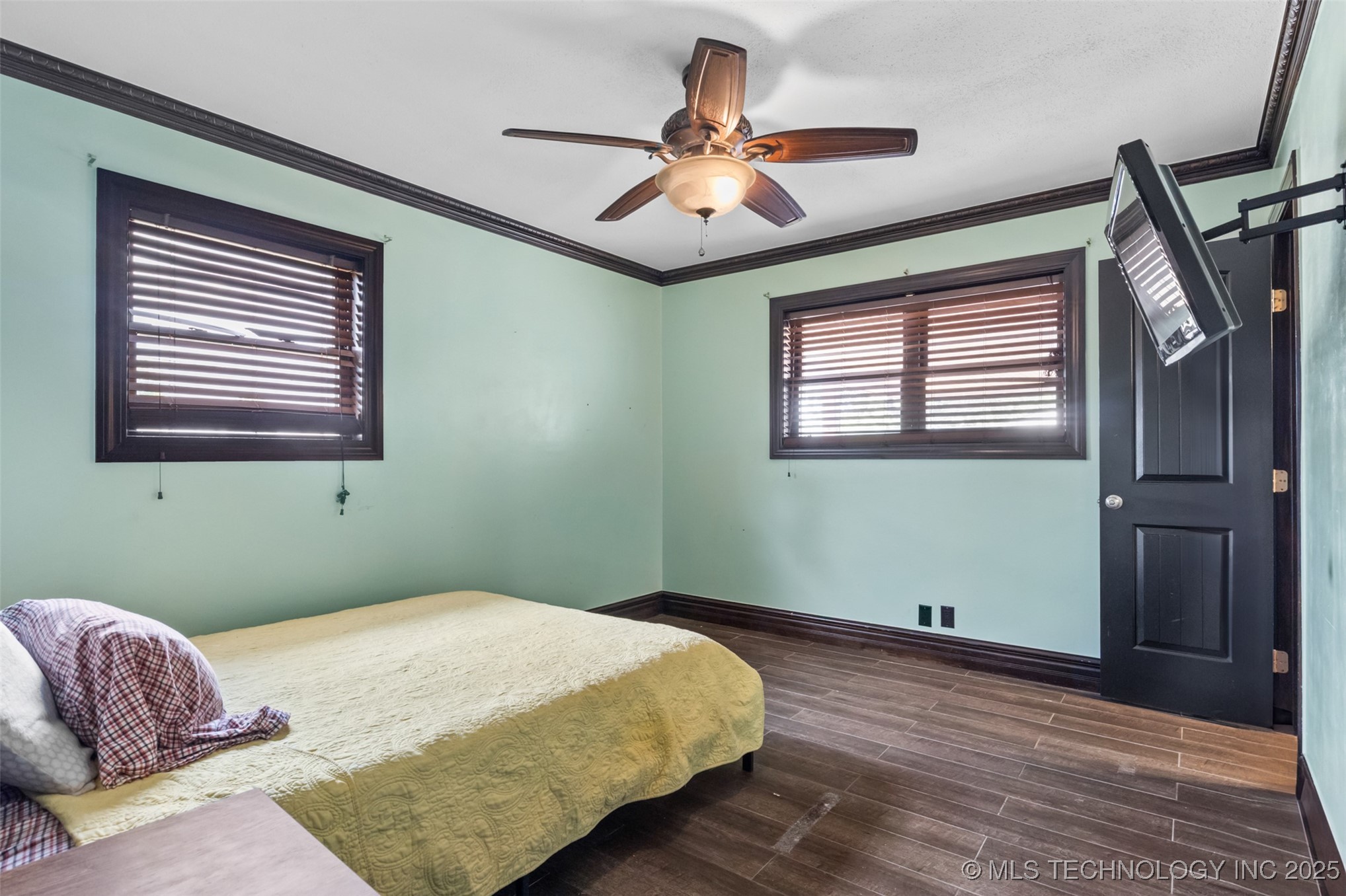 236 S 120th East Avenue