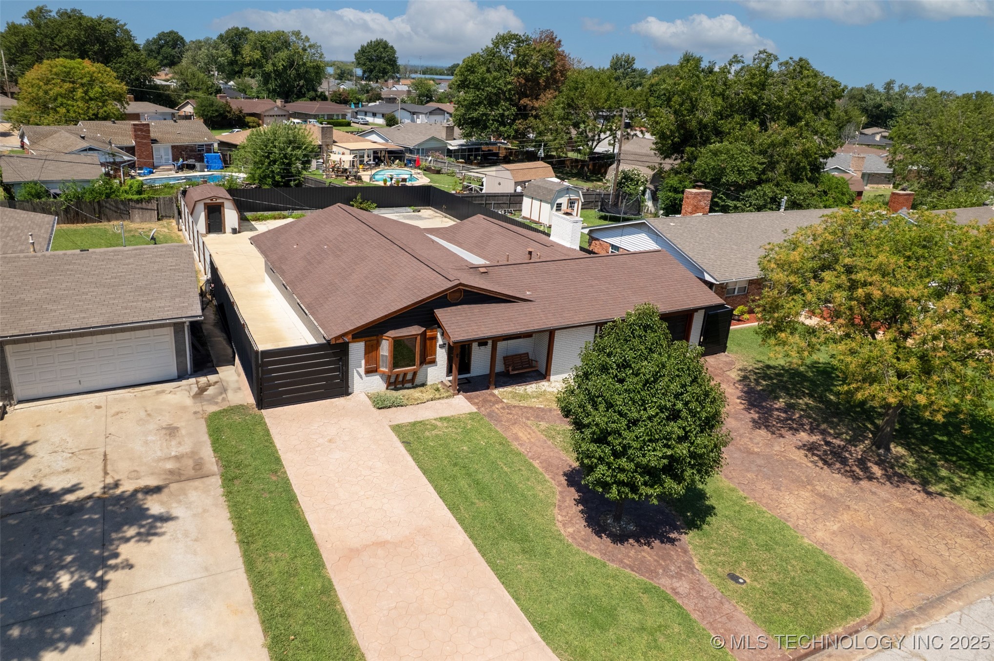 236 S 120th East Avenue