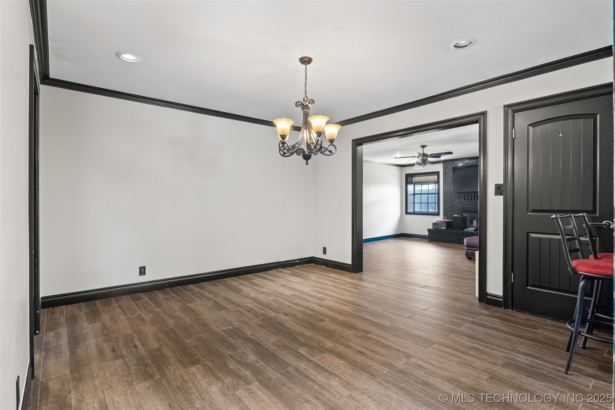 236 S 120th East Avenue