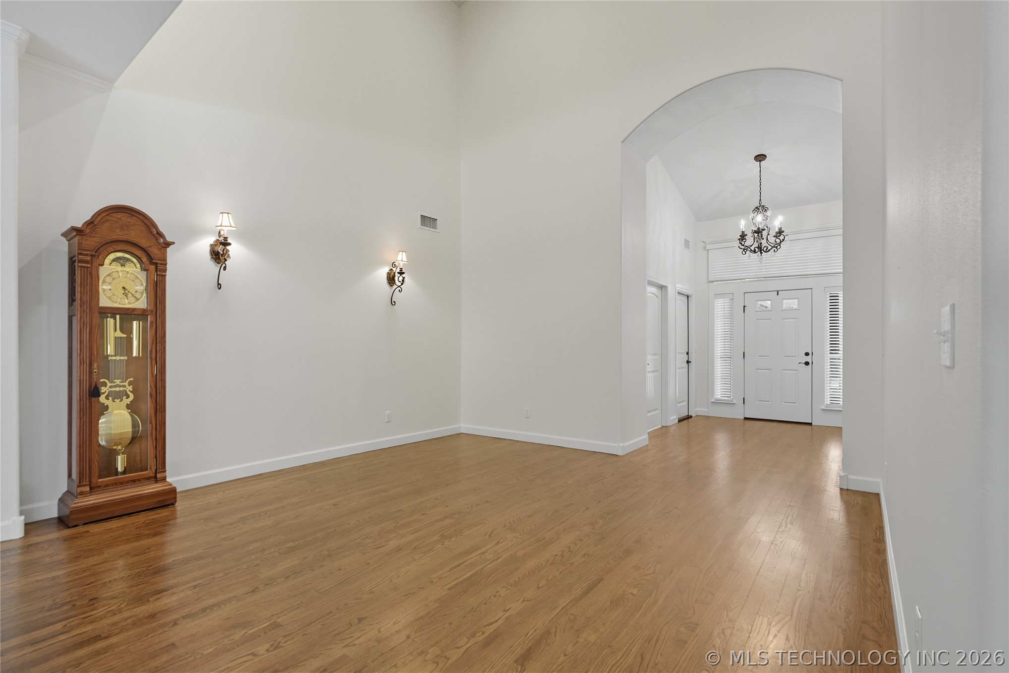 3703 S 13th Place