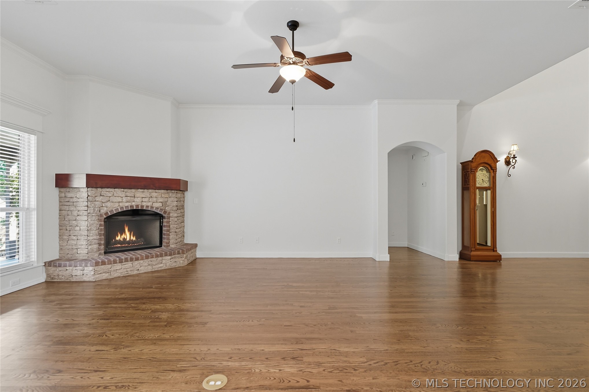 3703 S 13th Place