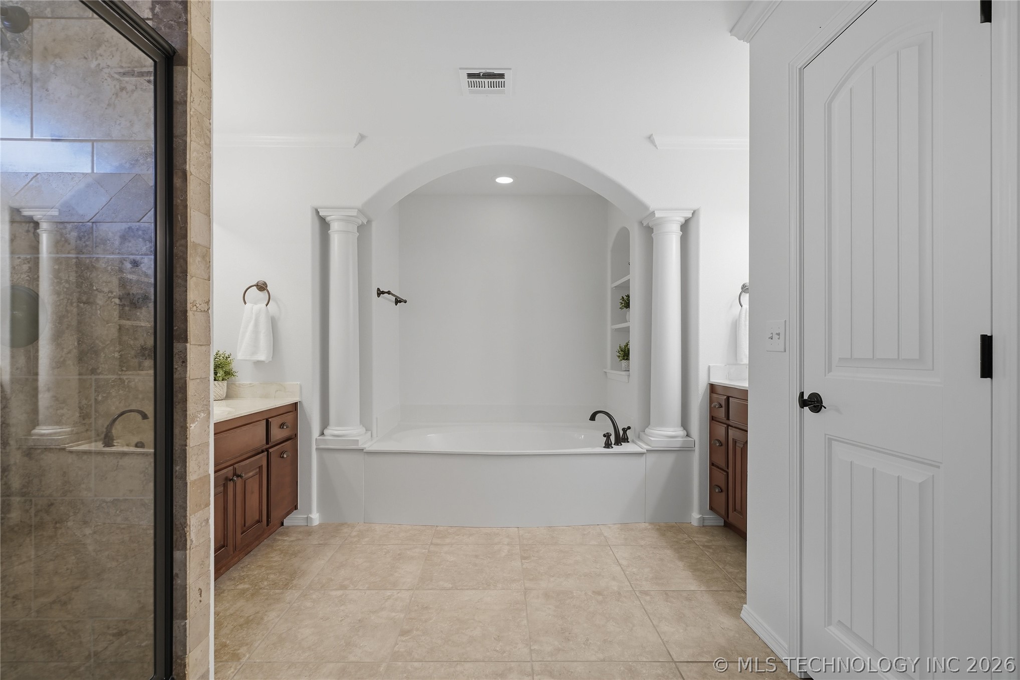 3703 S 13th Place