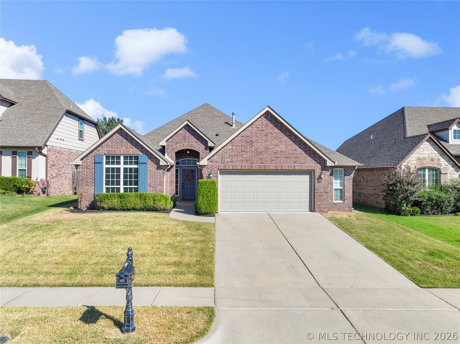 3703 S 13th Place