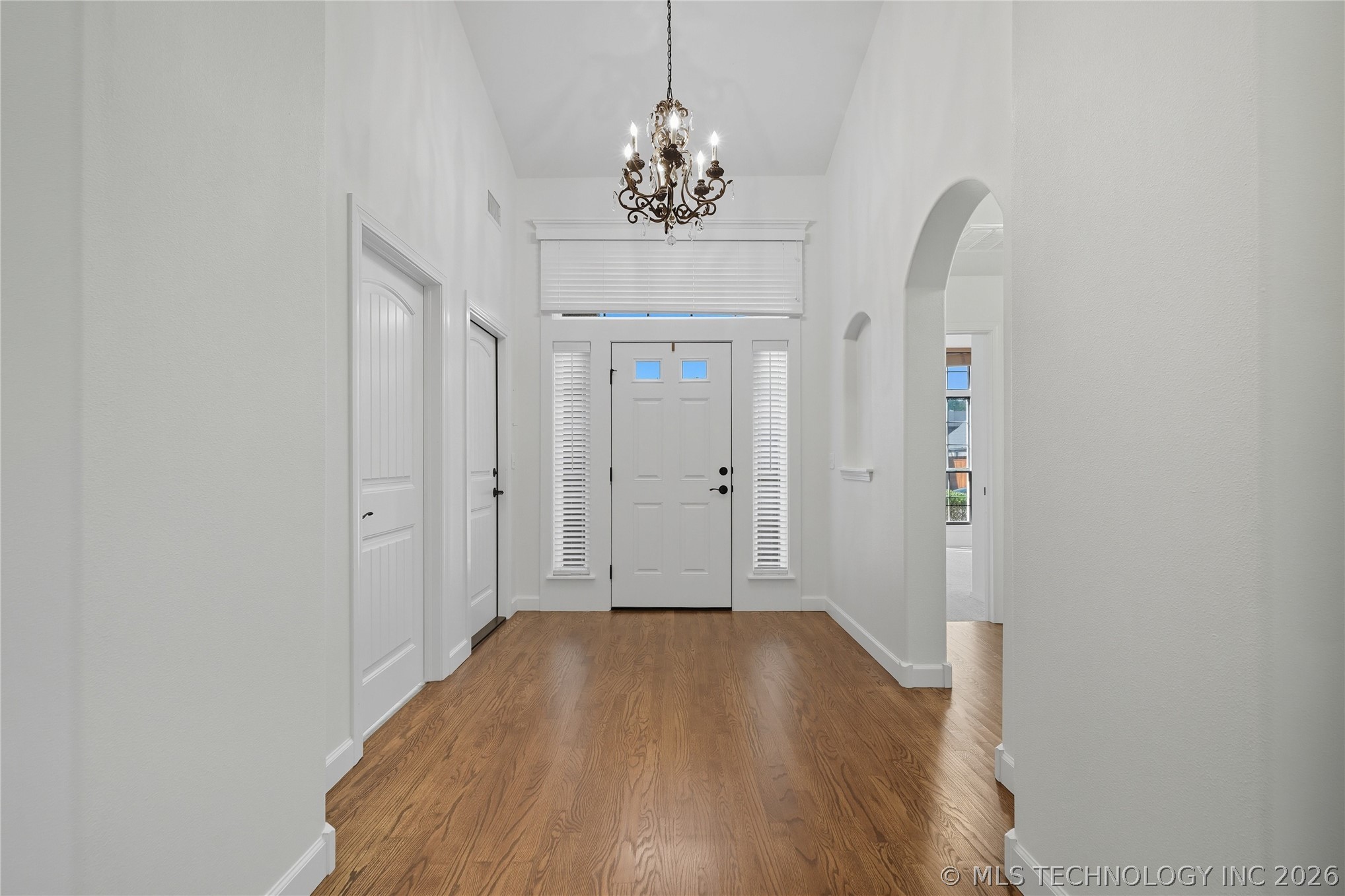 3703 S 13th Place