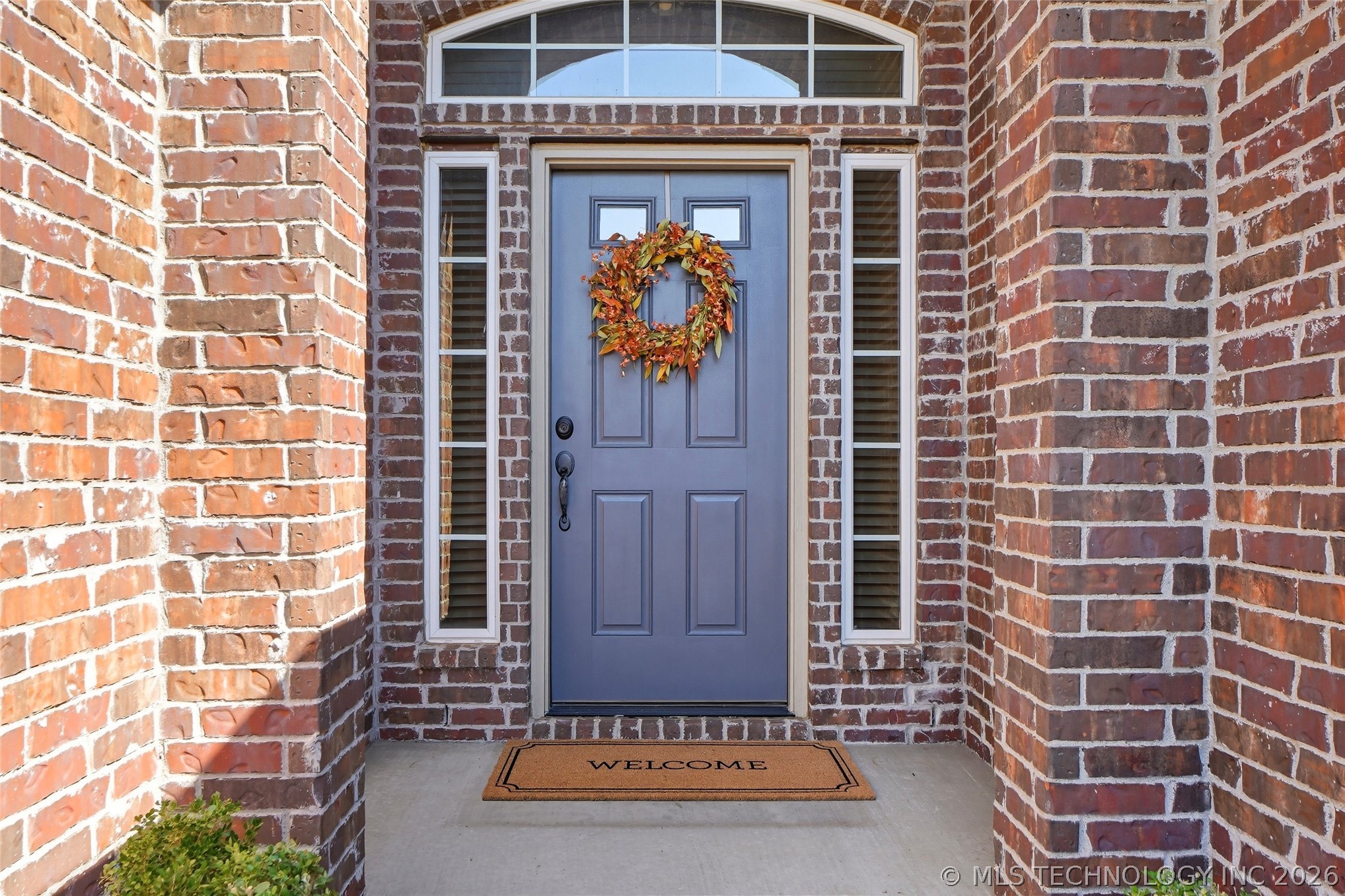 3703 S 13th Place