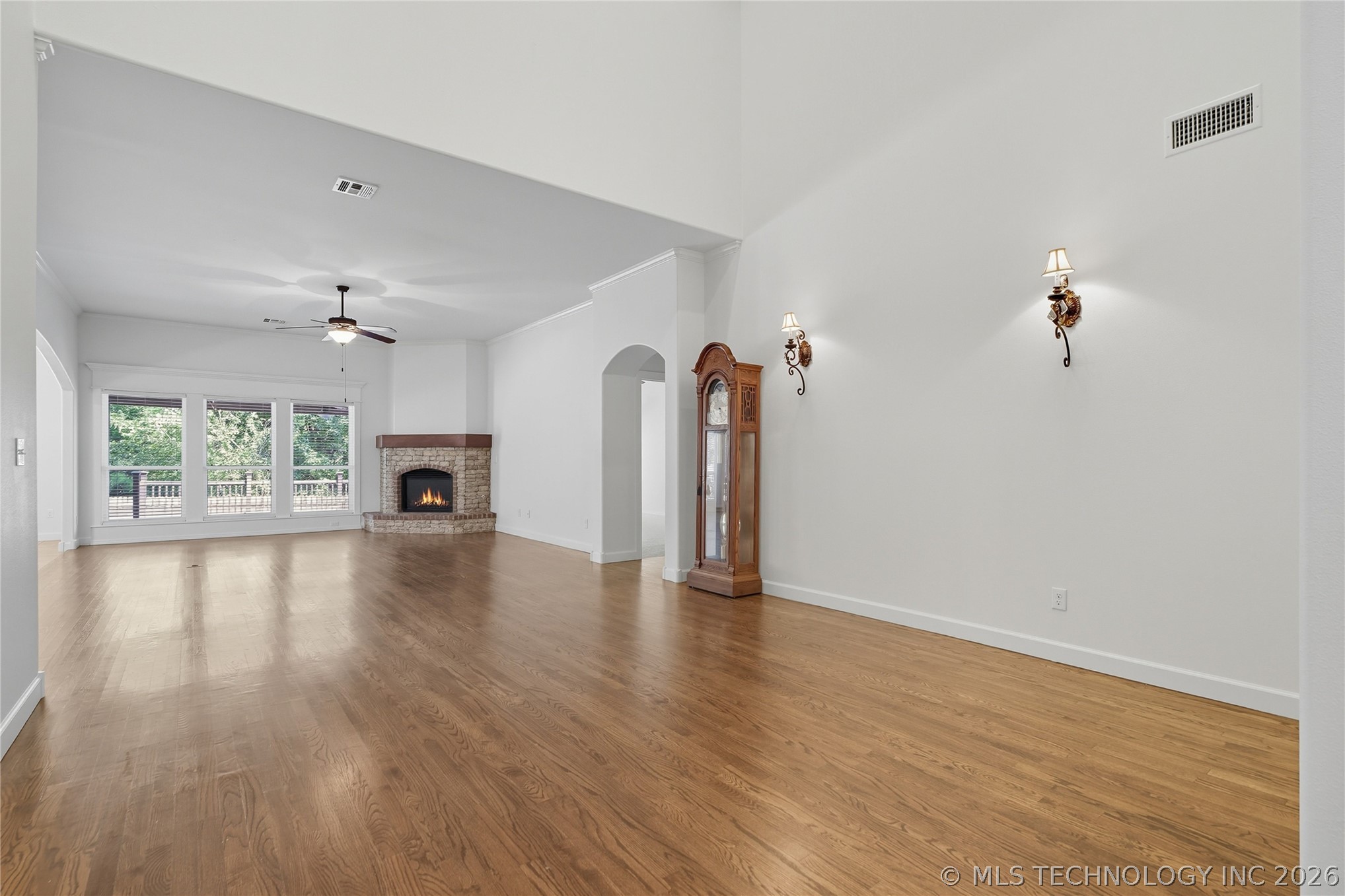 3703 S 13th Place
