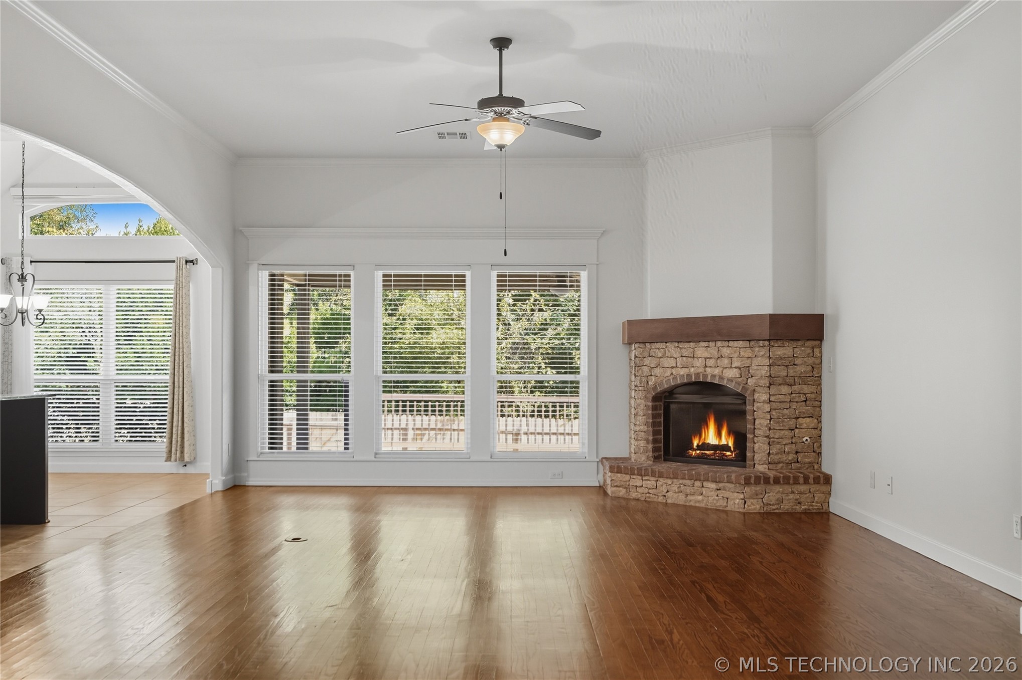 3703 S 13th Place