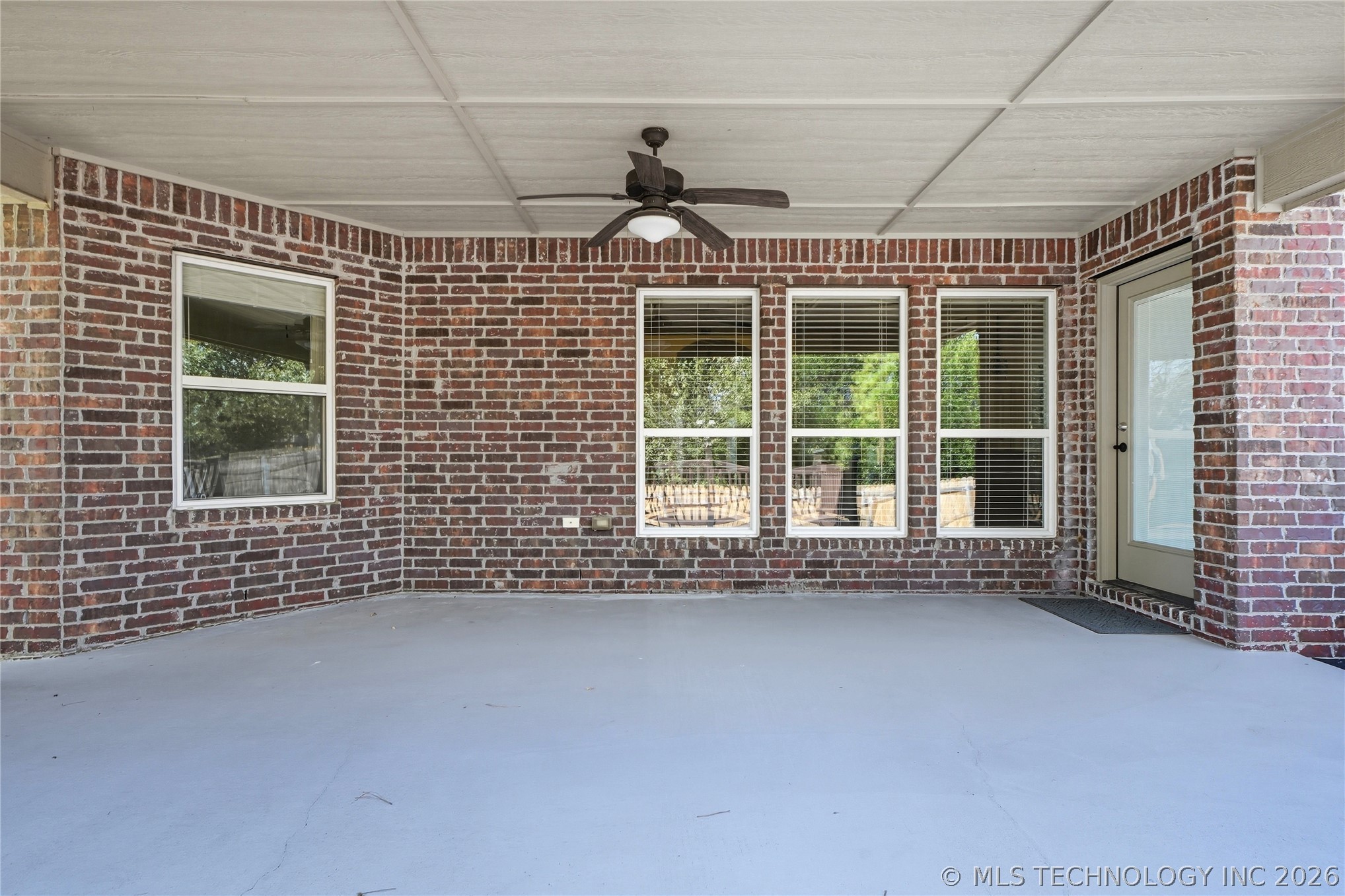 3703 S 13th Place