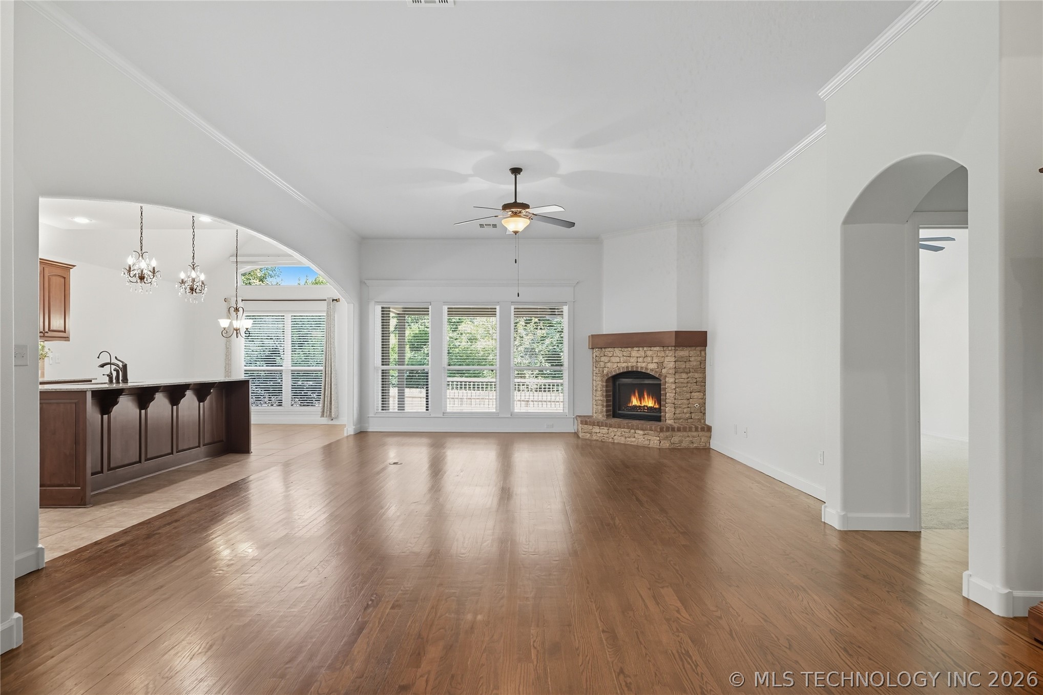 3703 S 13th Place