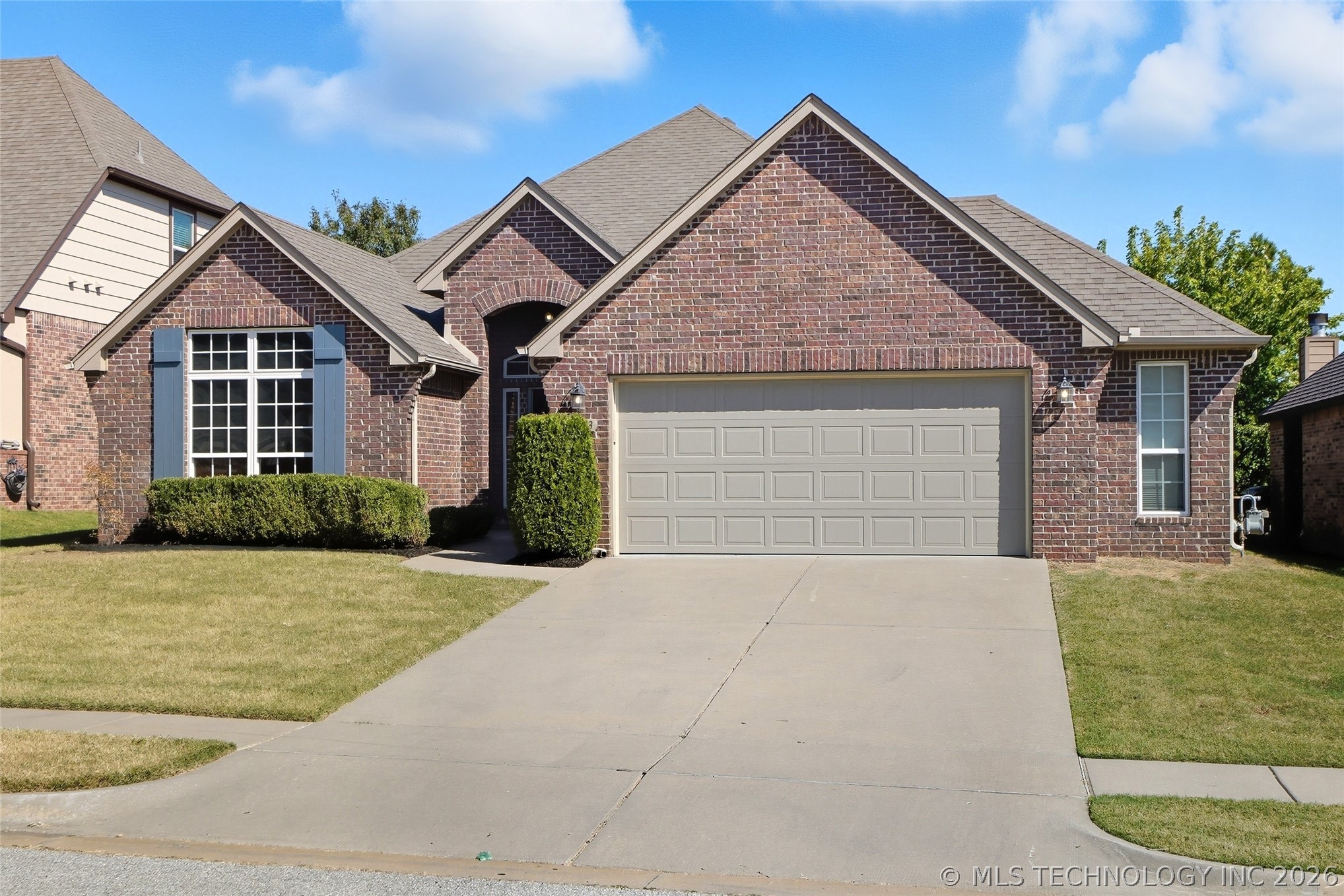 3703 S 13th Place