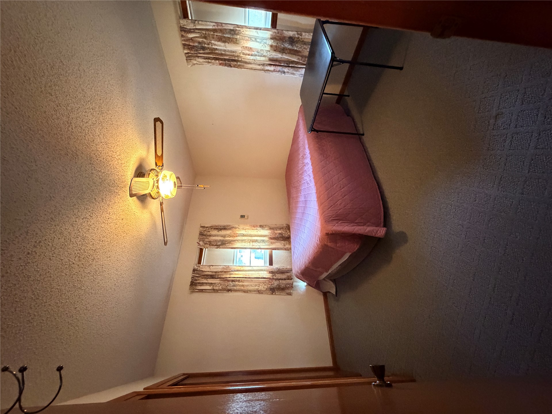 11426 E 4th Place