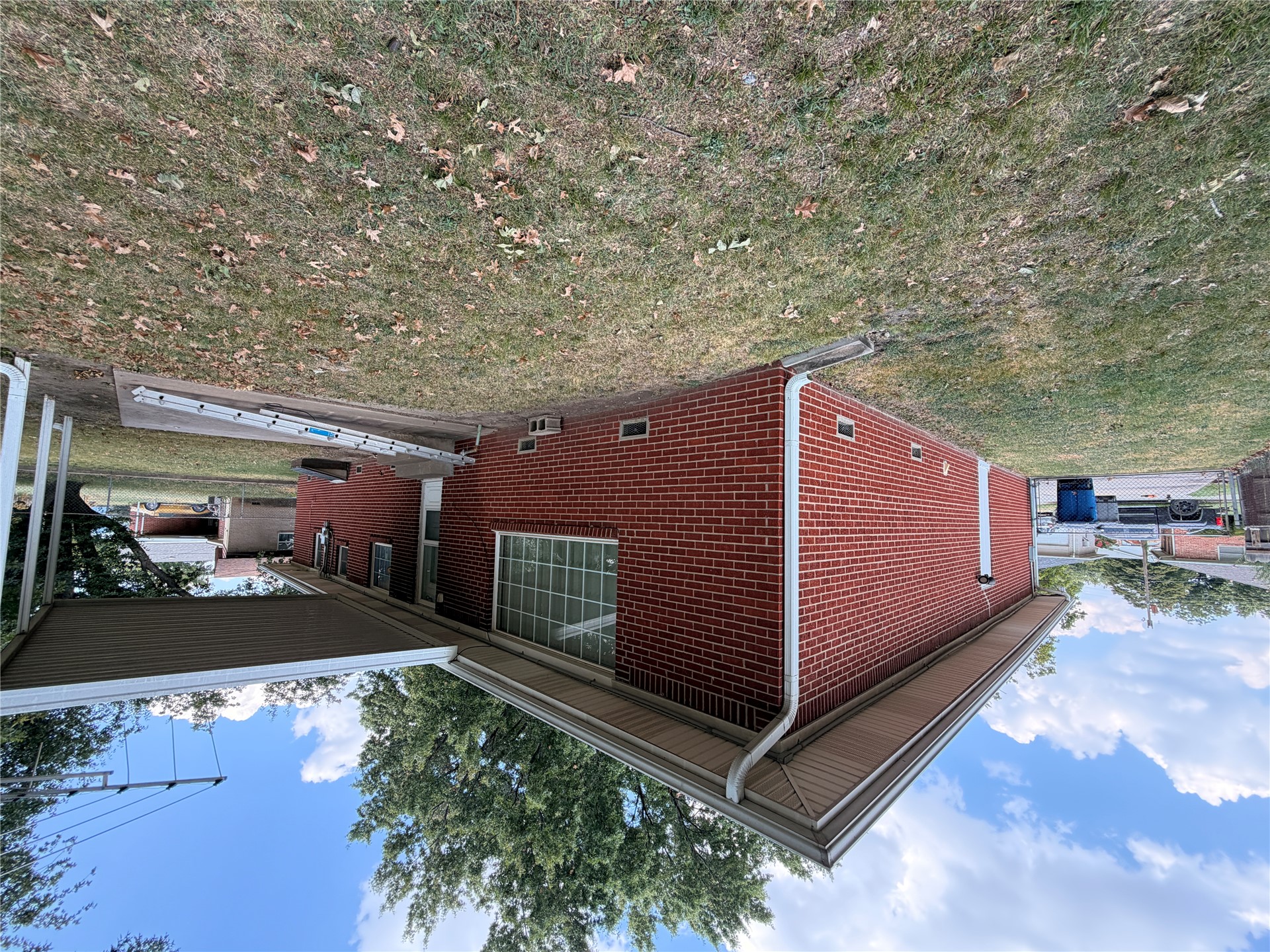 11426 E 4th Place