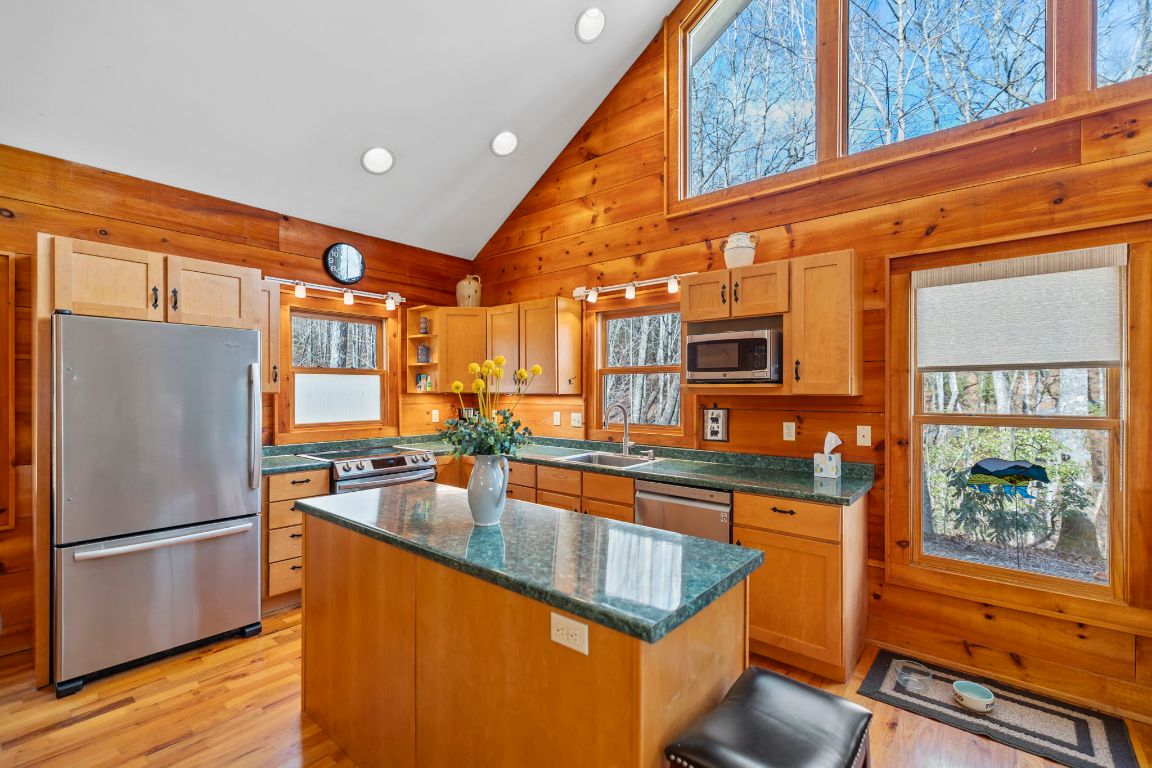 104 Jackson Avenue