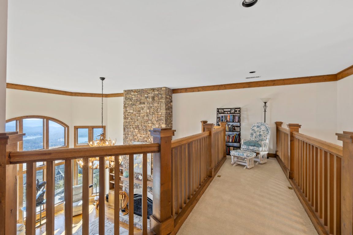 1482 Toxaway Drive