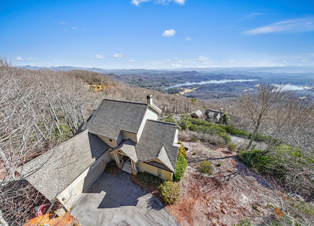 1482 Toxaway Drive